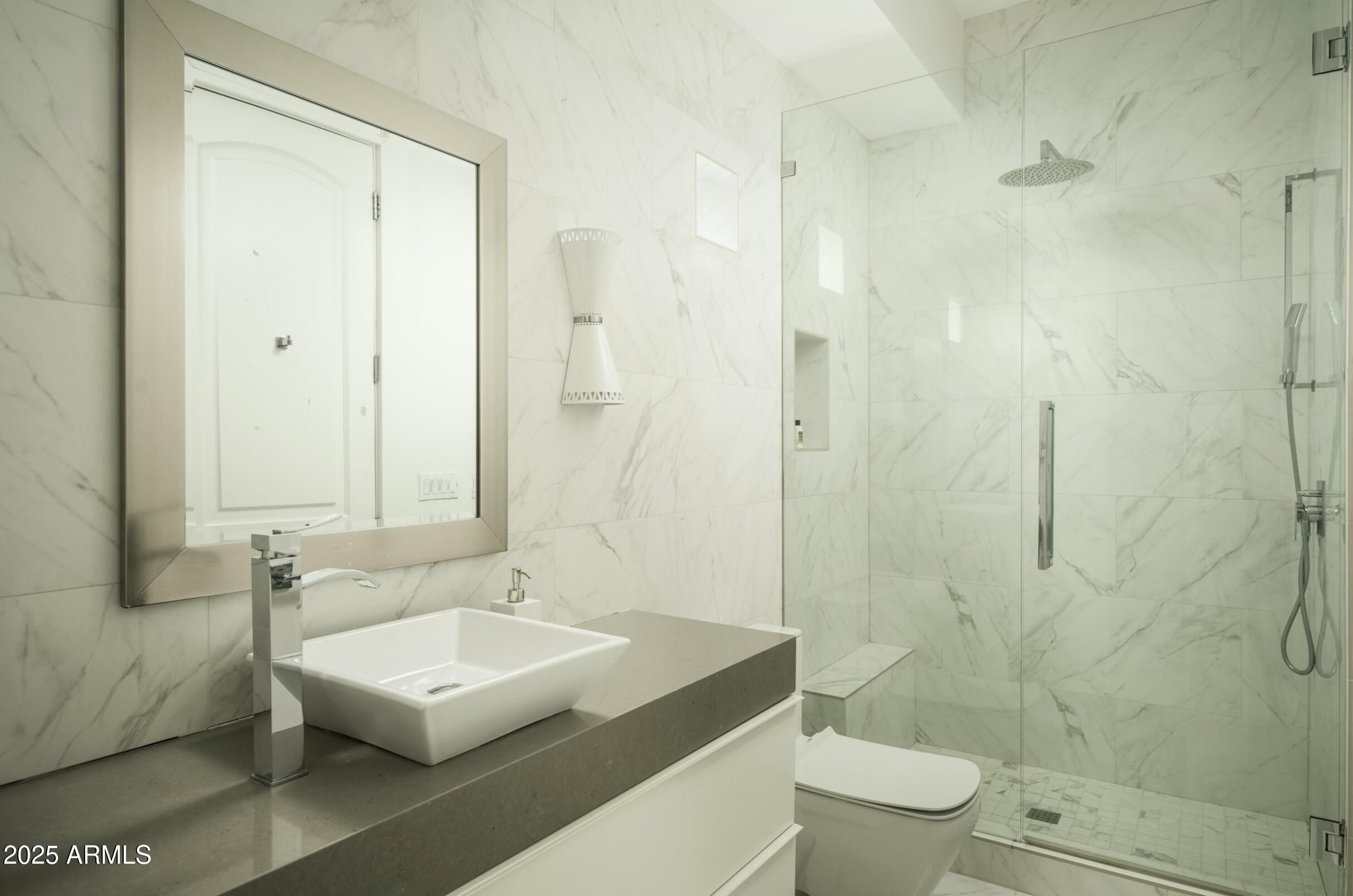 8011 E Larkspur Drive