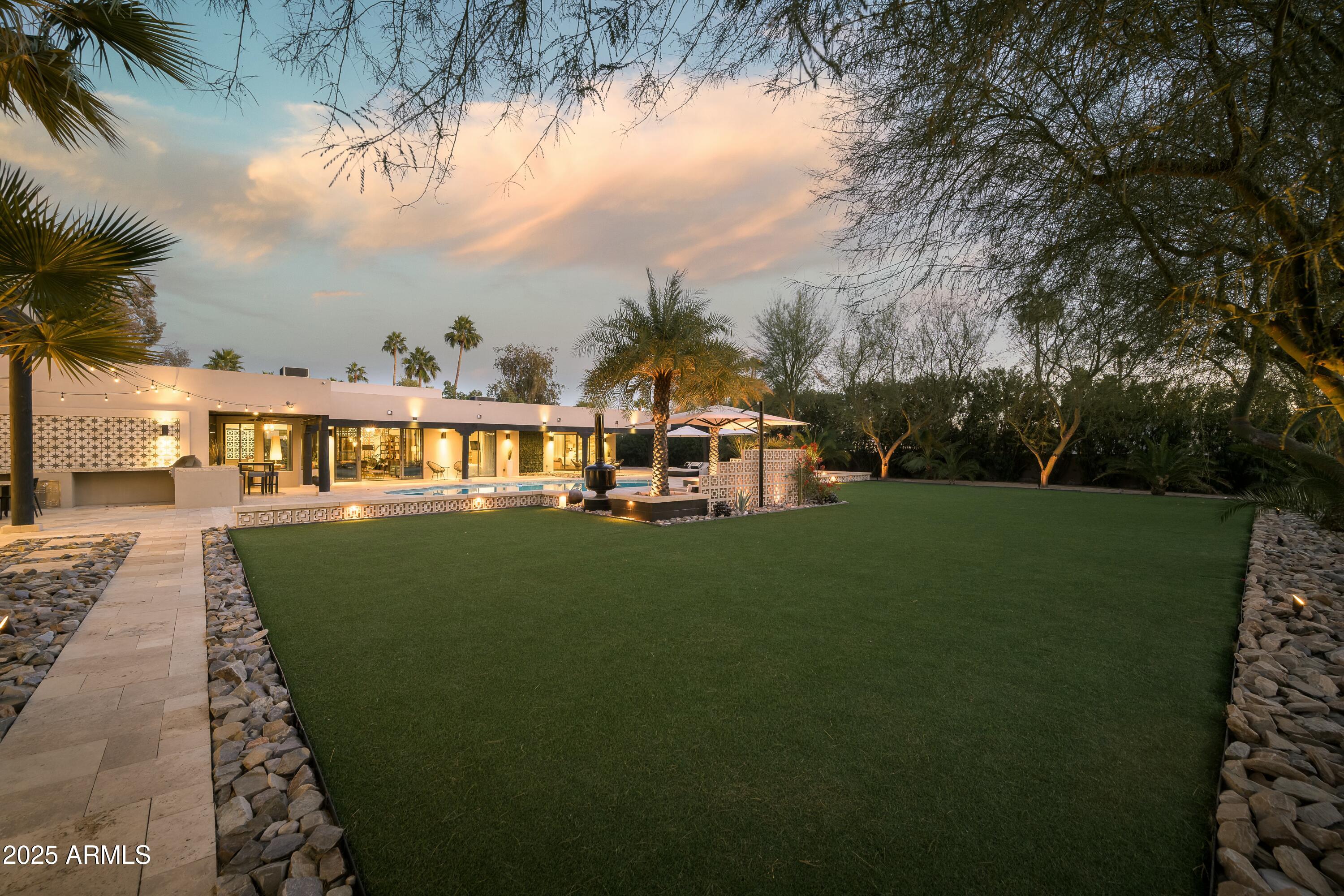 8011 E Larkspur Drive