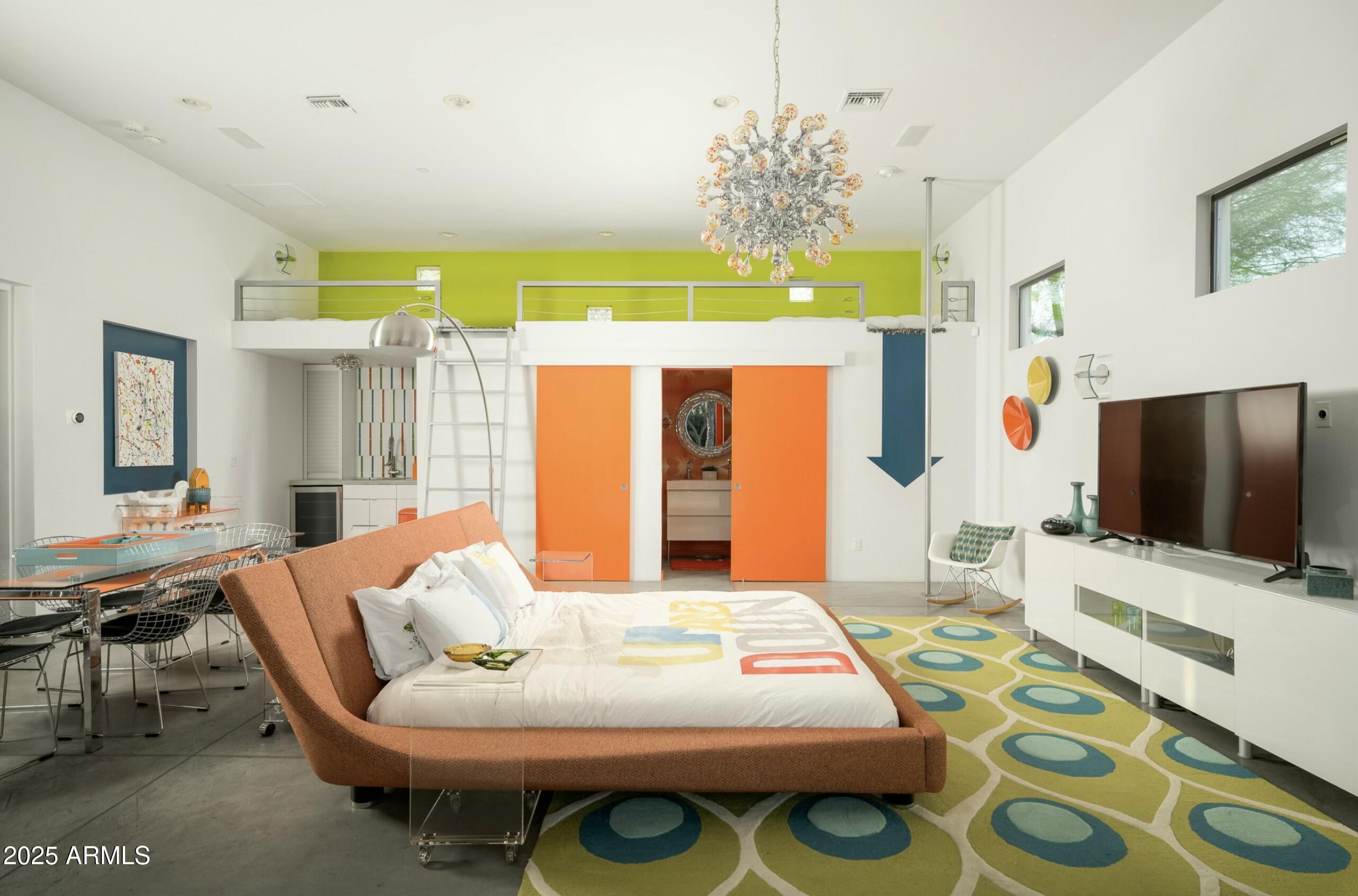 8011 E Larkspur Drive