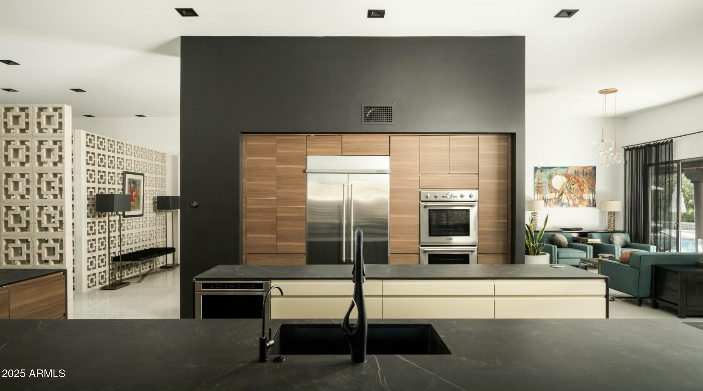 8011 E Larkspur Drive