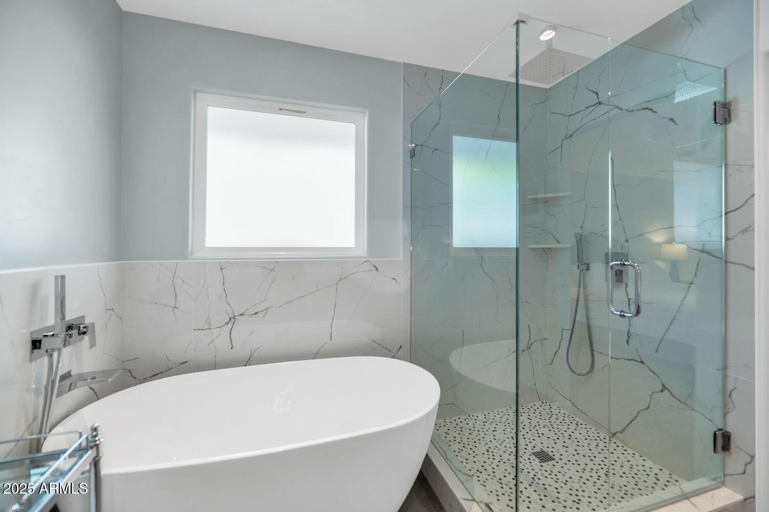 8337 E MINNEZONA Avenue