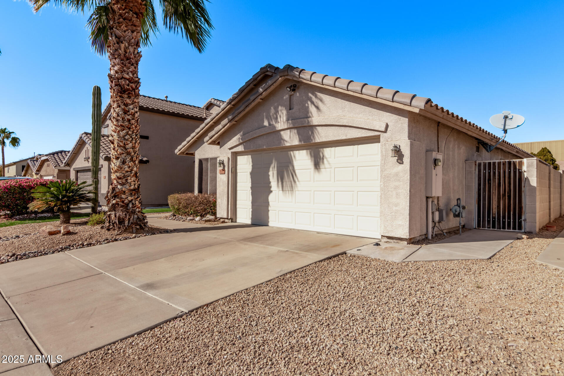 3232 E HONONEGH Drive