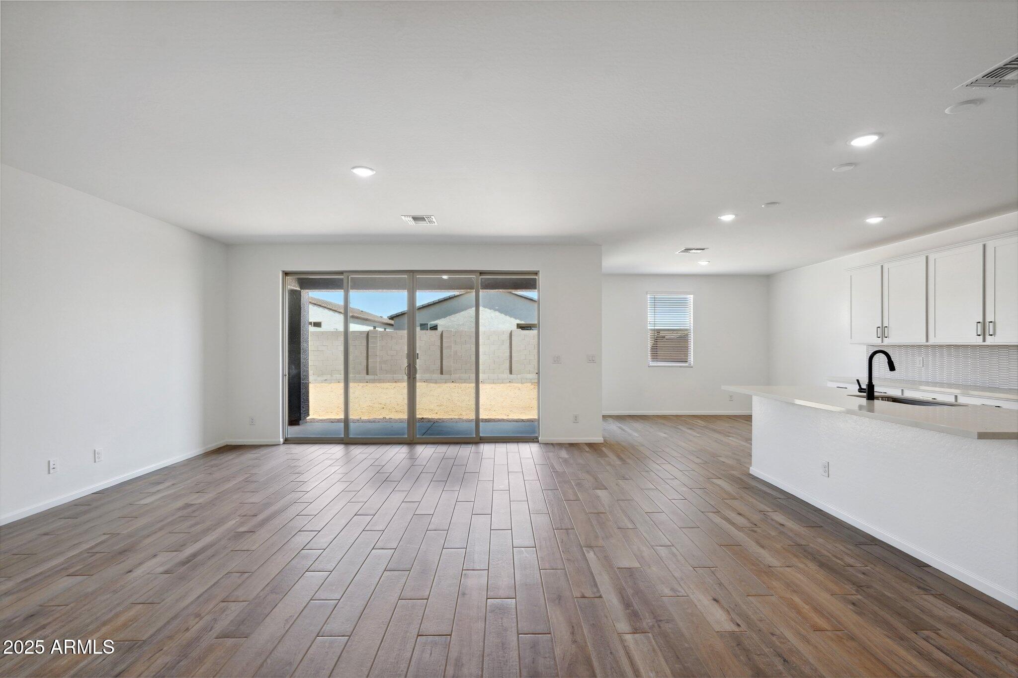 15762 W CHERYL Drive