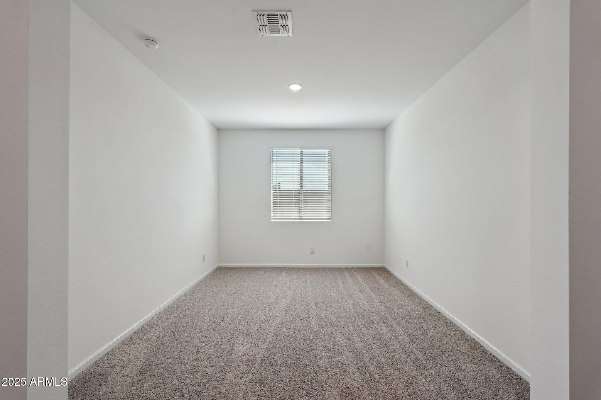 15762 W CHERYL Drive