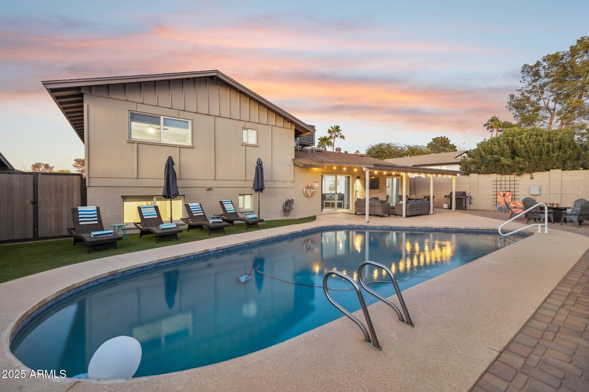 8307 E MONTEBELLO Avenue