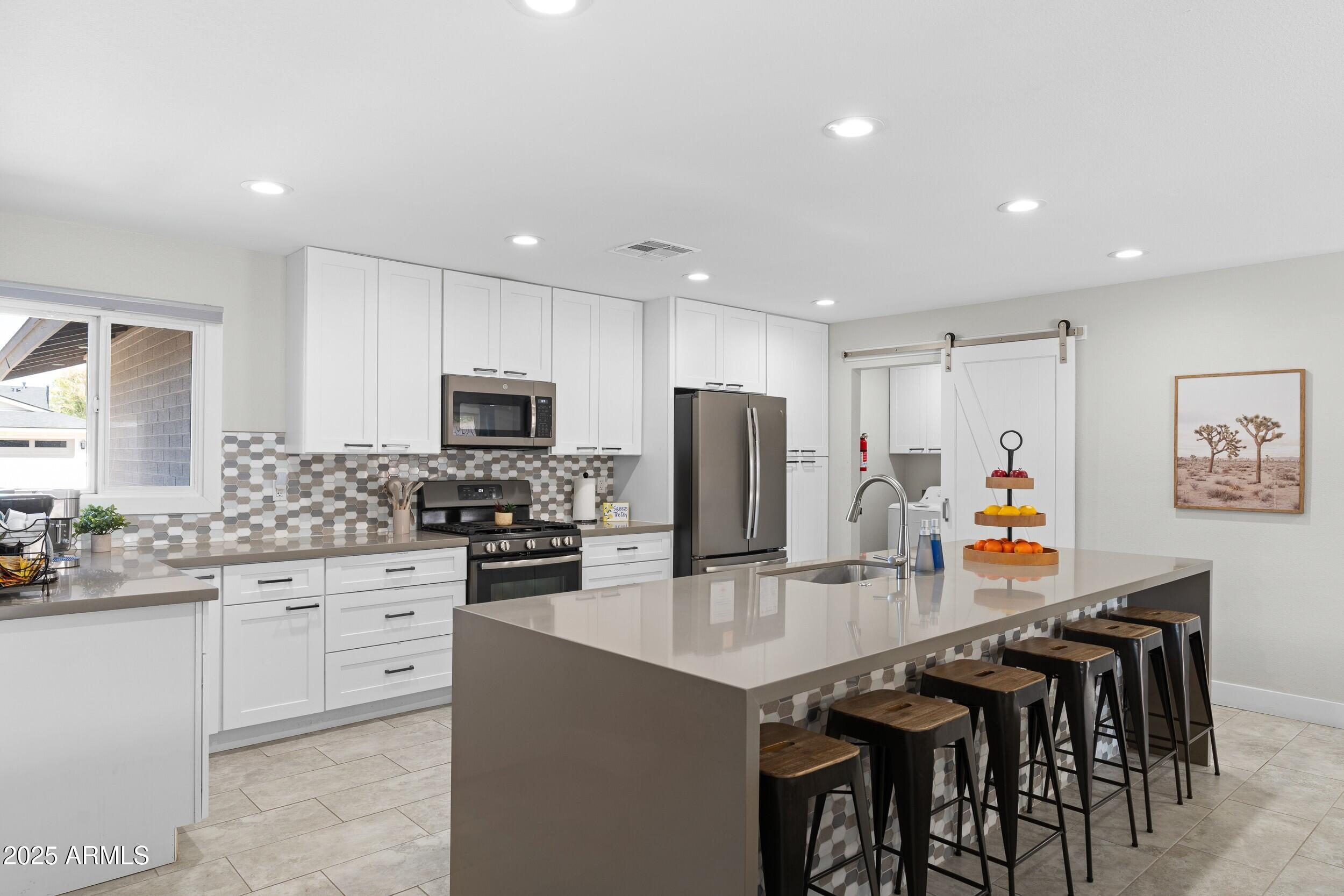 8307 E MONTEBELLO Avenue