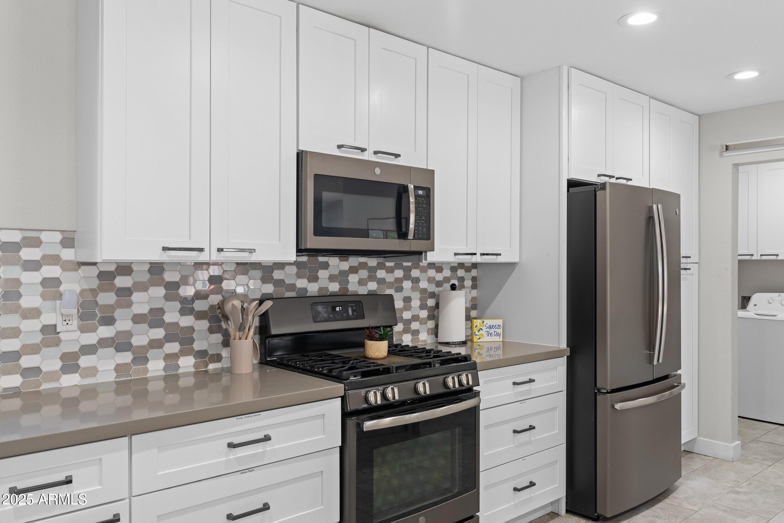 8307 E MONTEBELLO Avenue