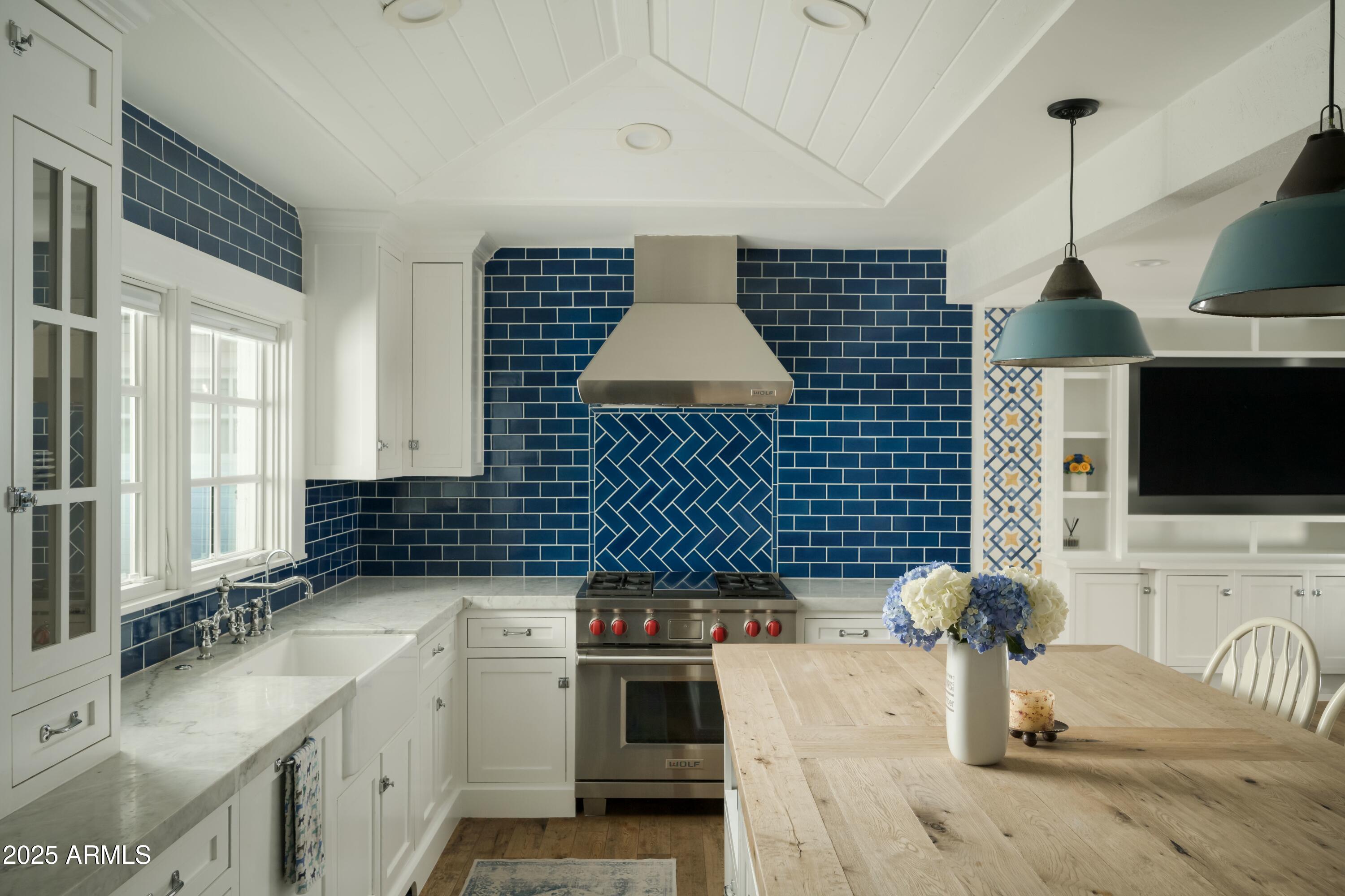 4701 E CALLE REDONDA Street