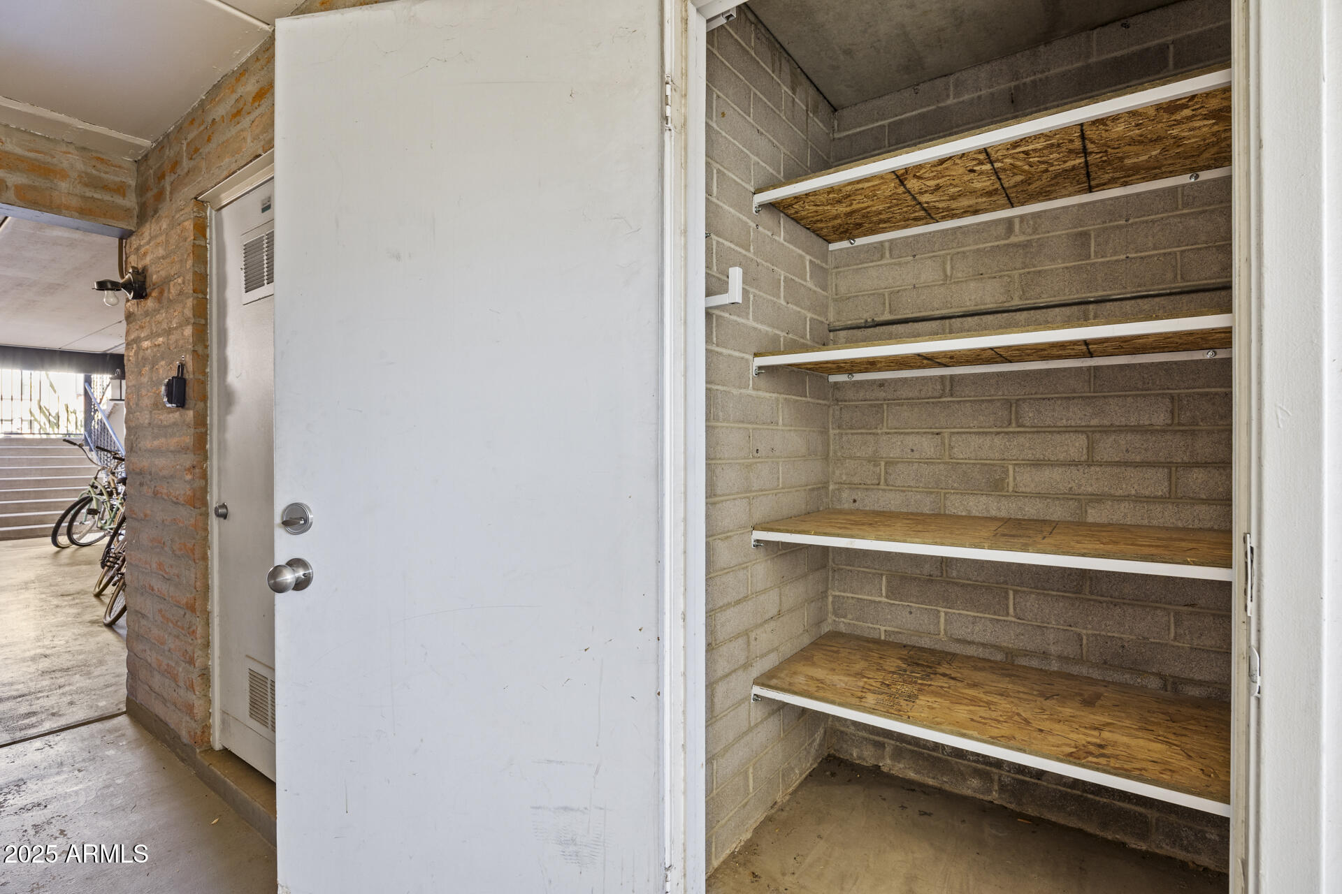 7401 E NORTHLAND Drive # 1