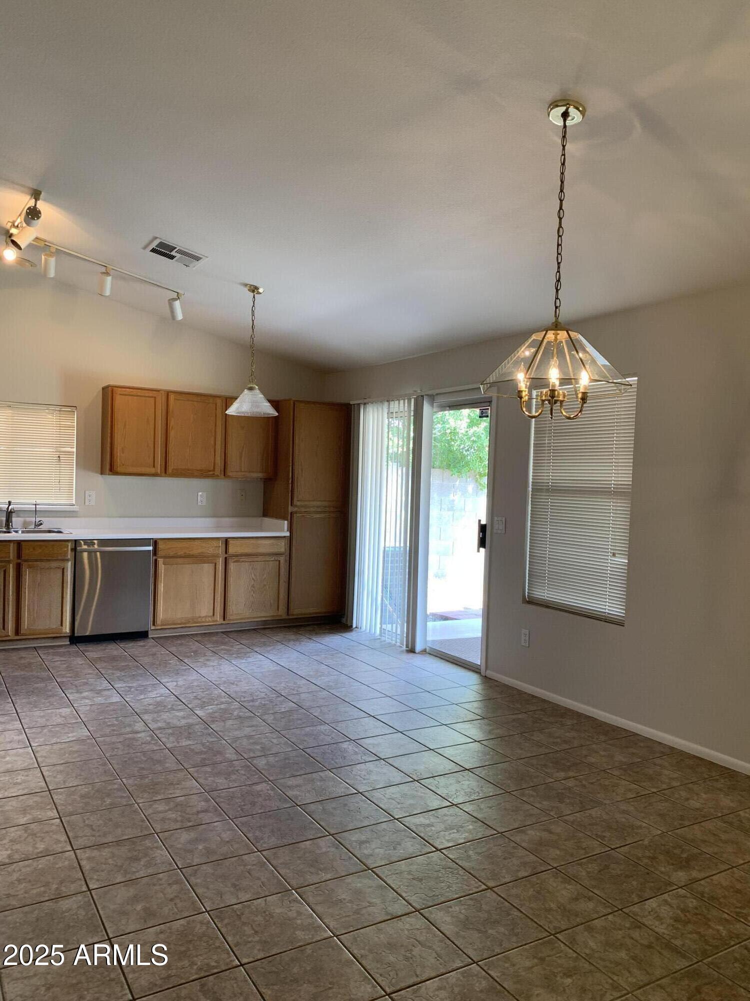 9969 W MACKENZIE Drive