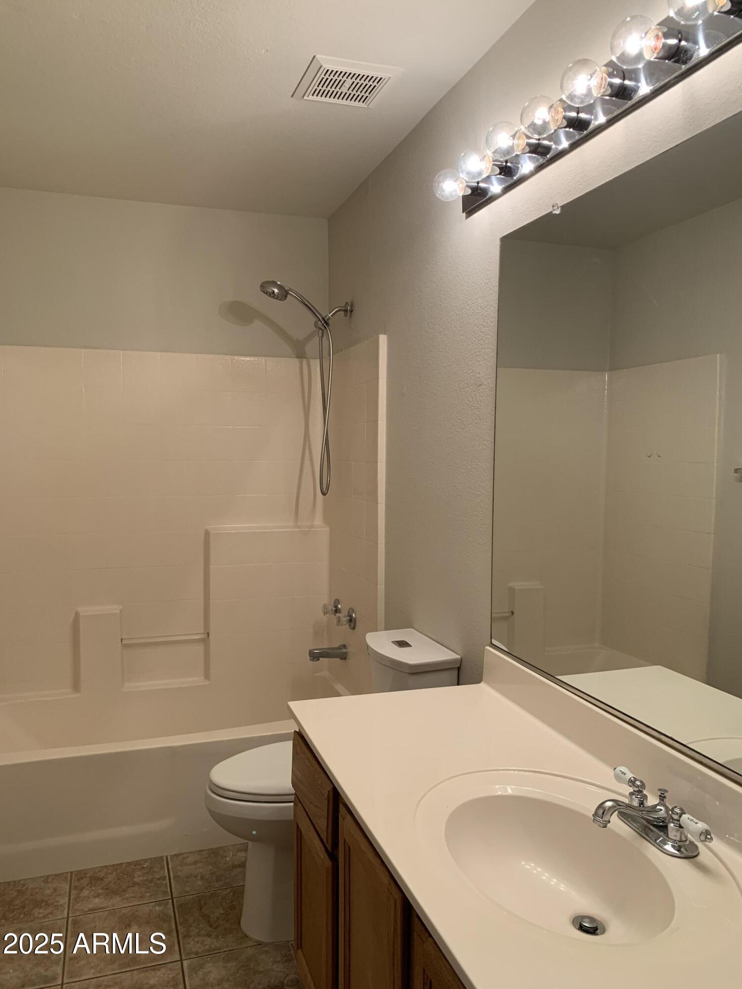 9969 W MACKENZIE Drive