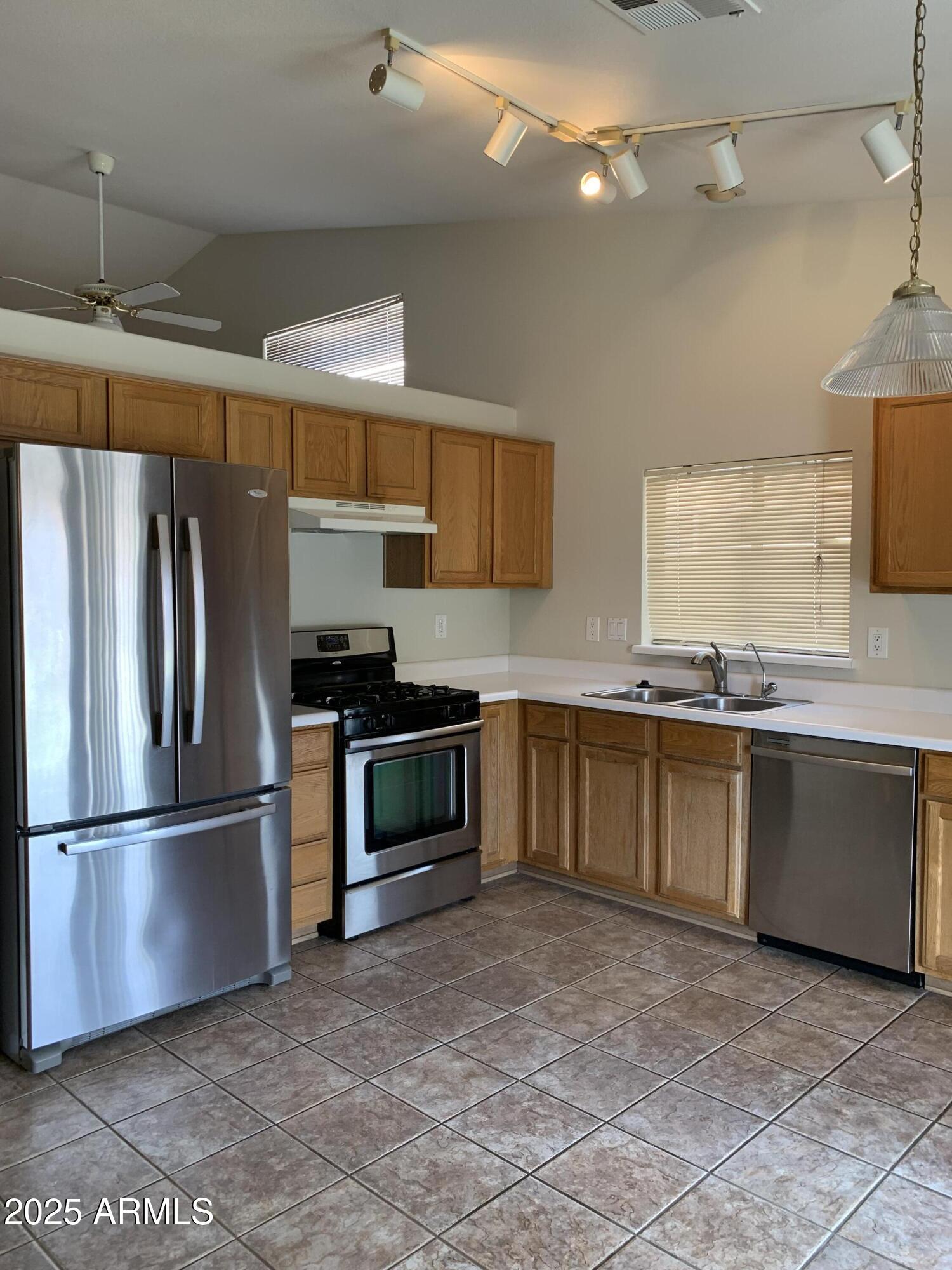 9969 W MACKENZIE Drive