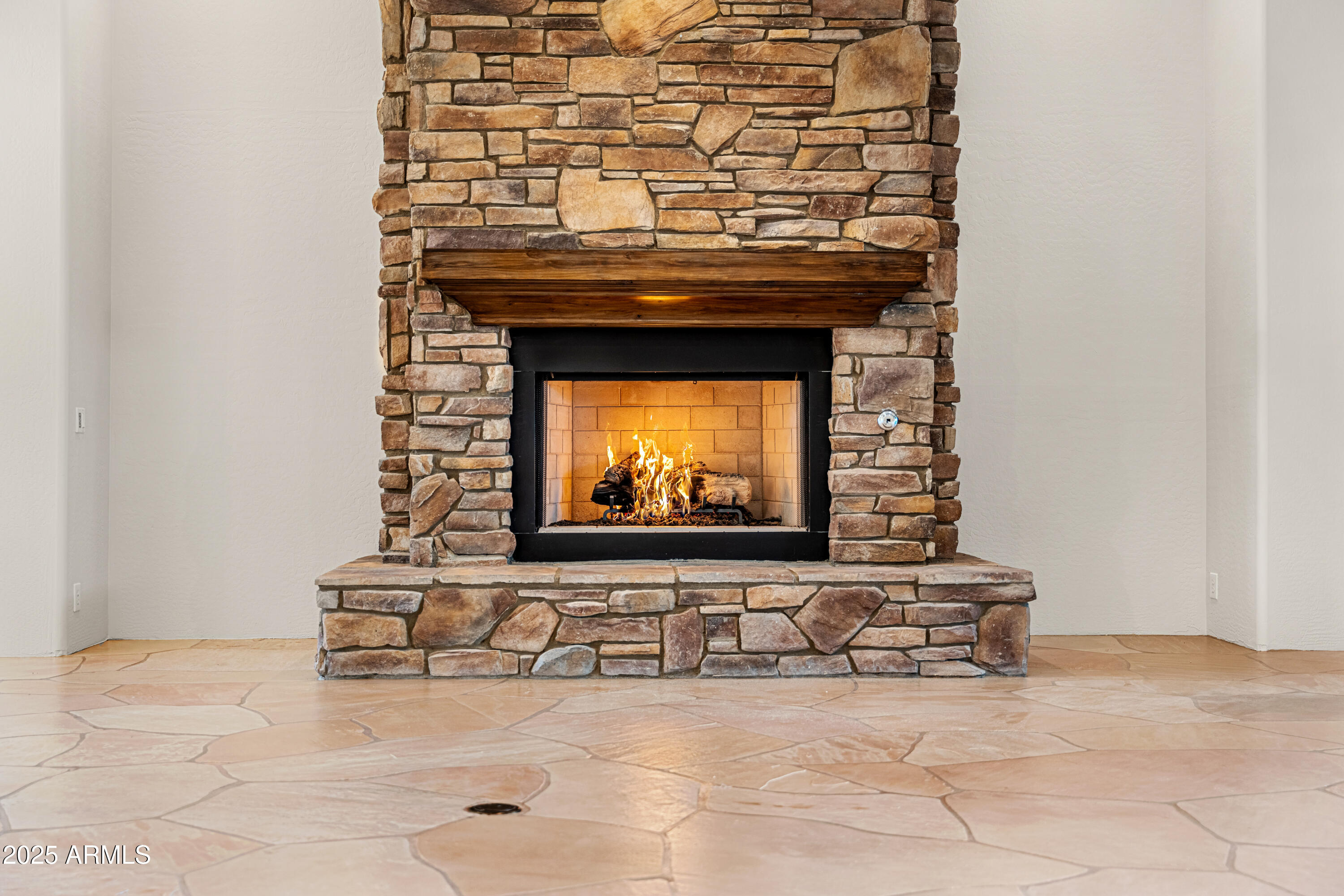 9290 E THOMPSON PEAK Parkway # 204