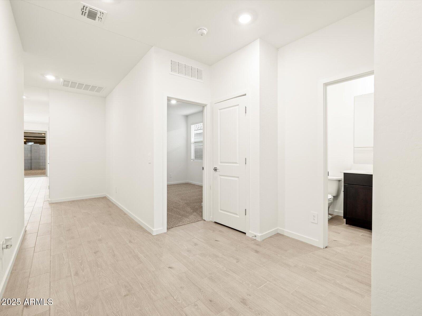 16020 W HACKAMORE Drive