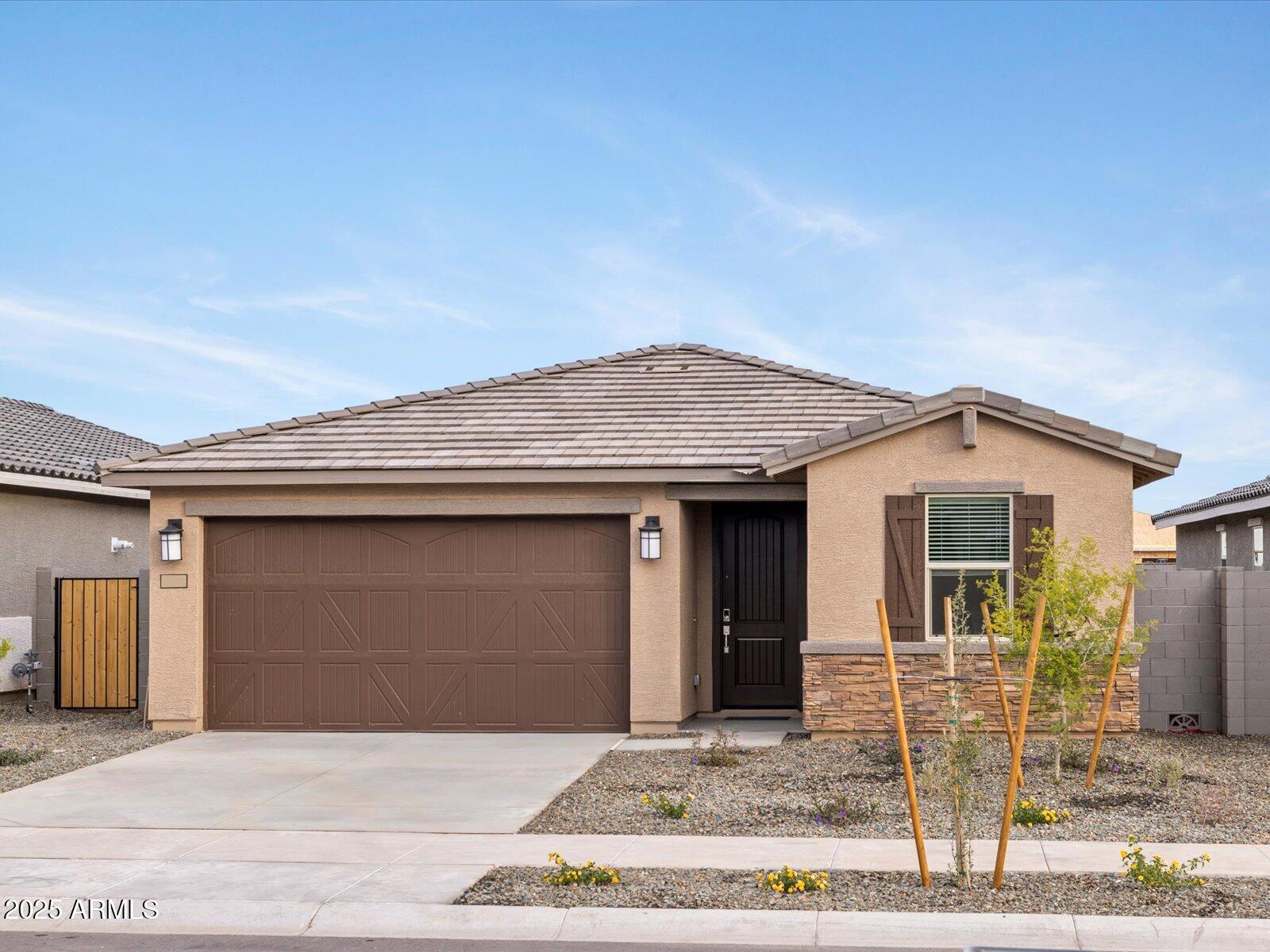 16020 W HACKAMORE Drive