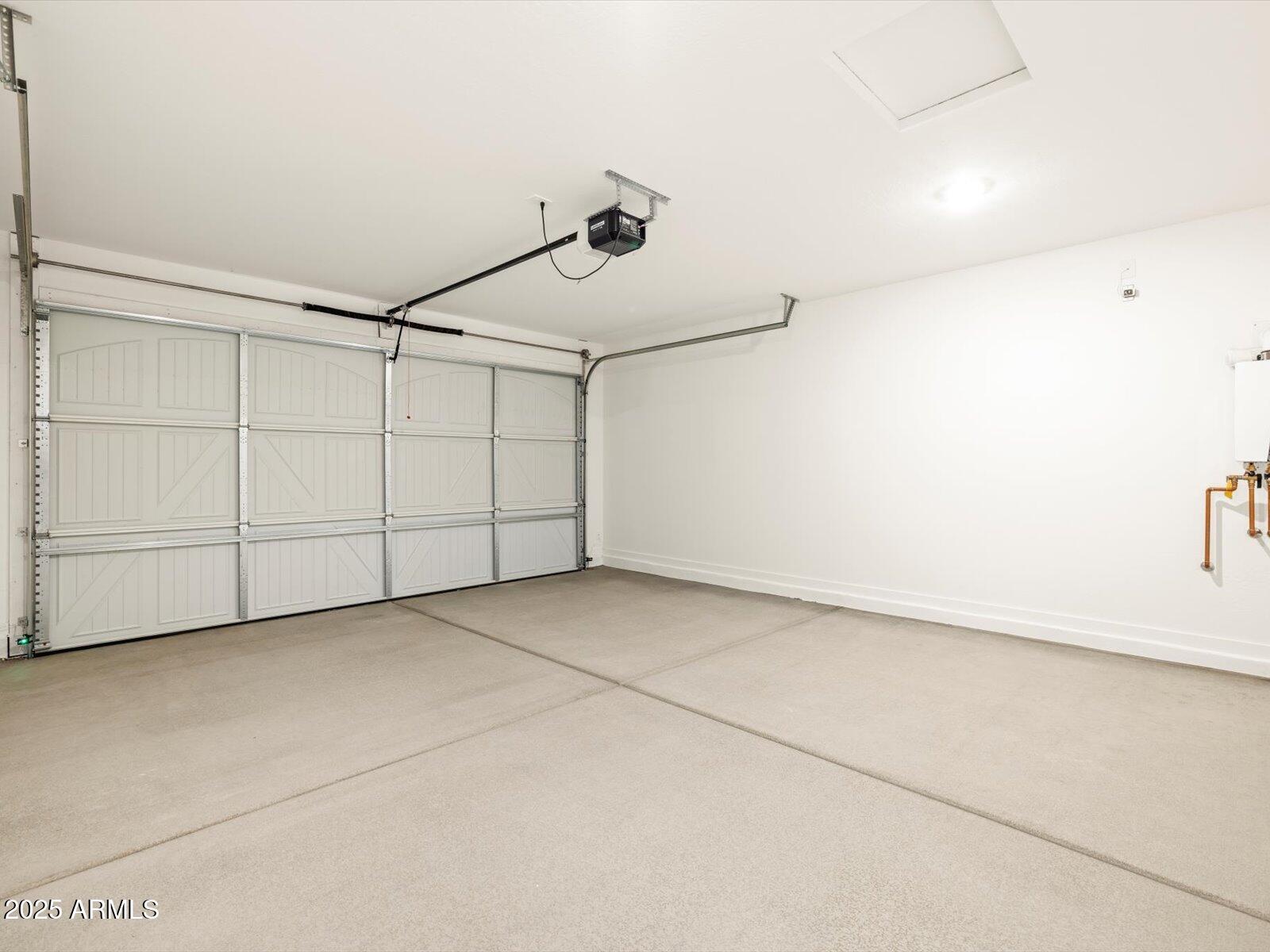 16020 W HACKAMORE Drive