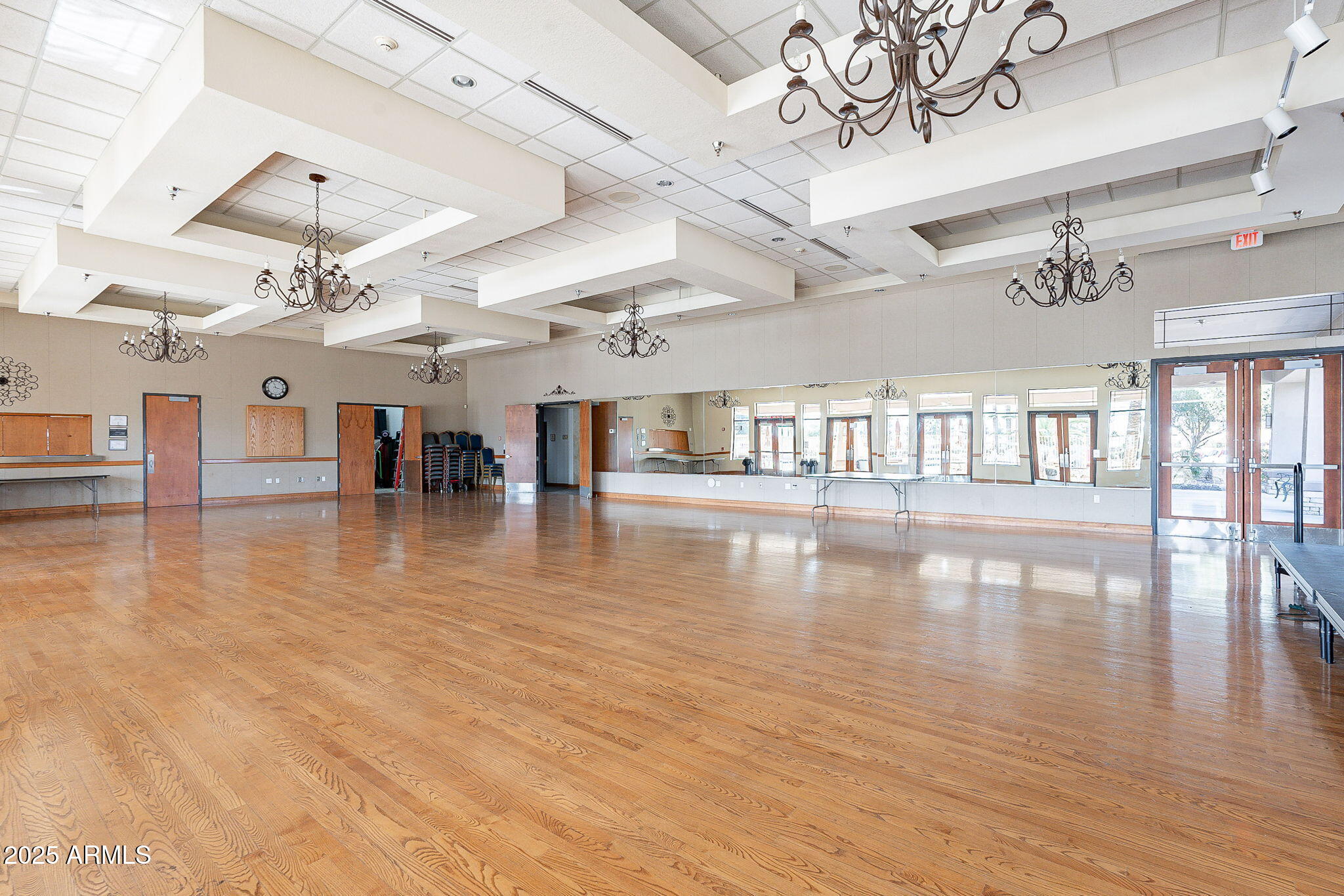 6450 S WINDSTREAM Place