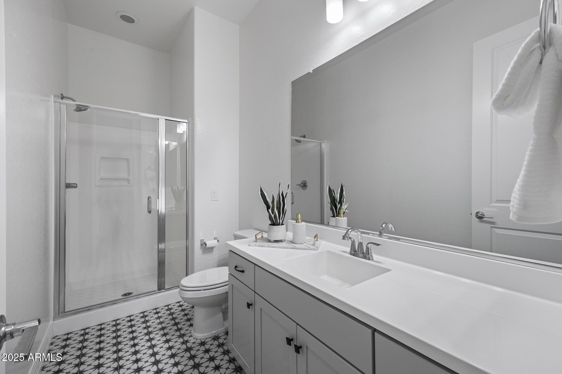 3539 E Starflower Drive