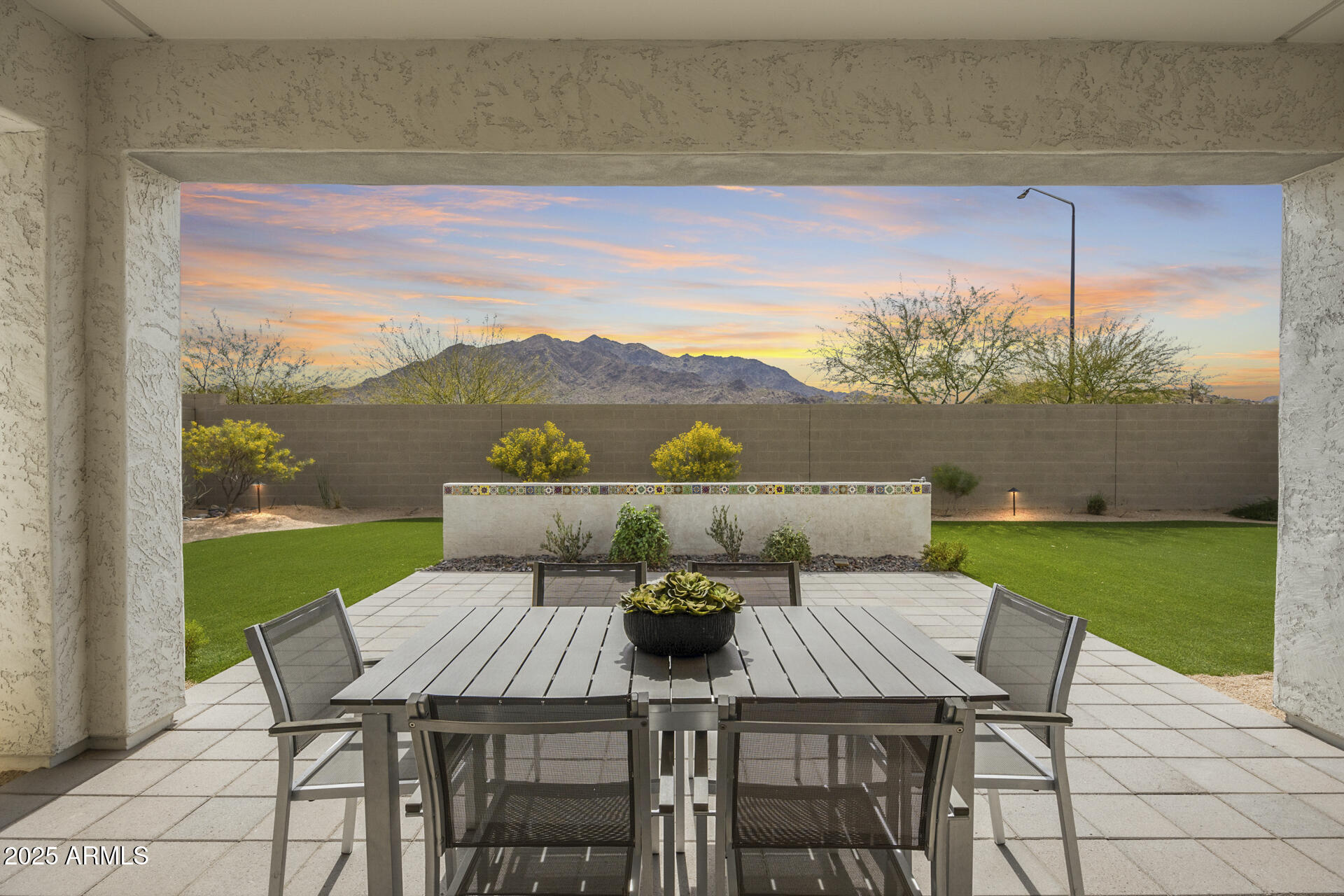 3539 E Starflower Drive