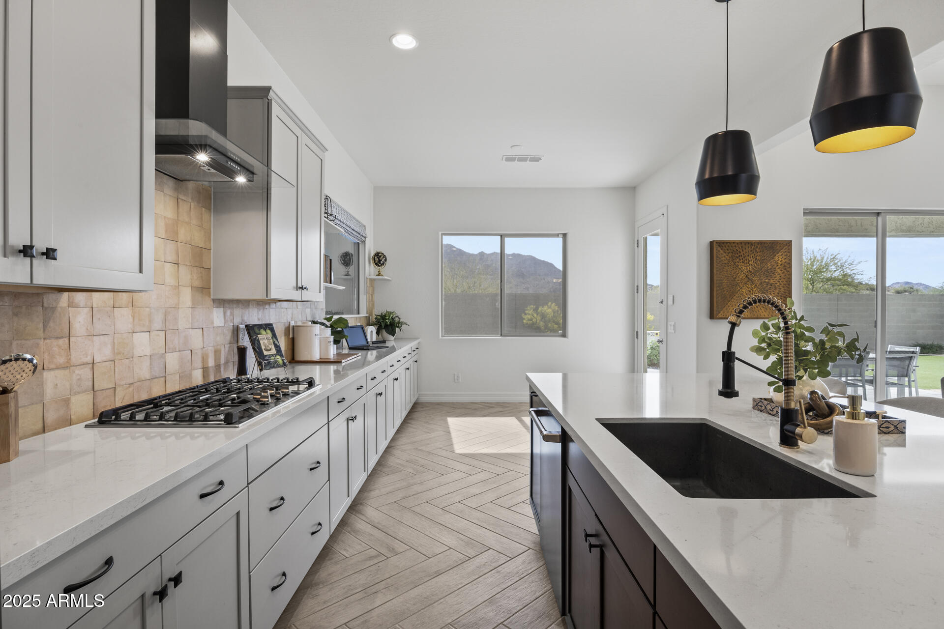 3539 E Starflower Drive