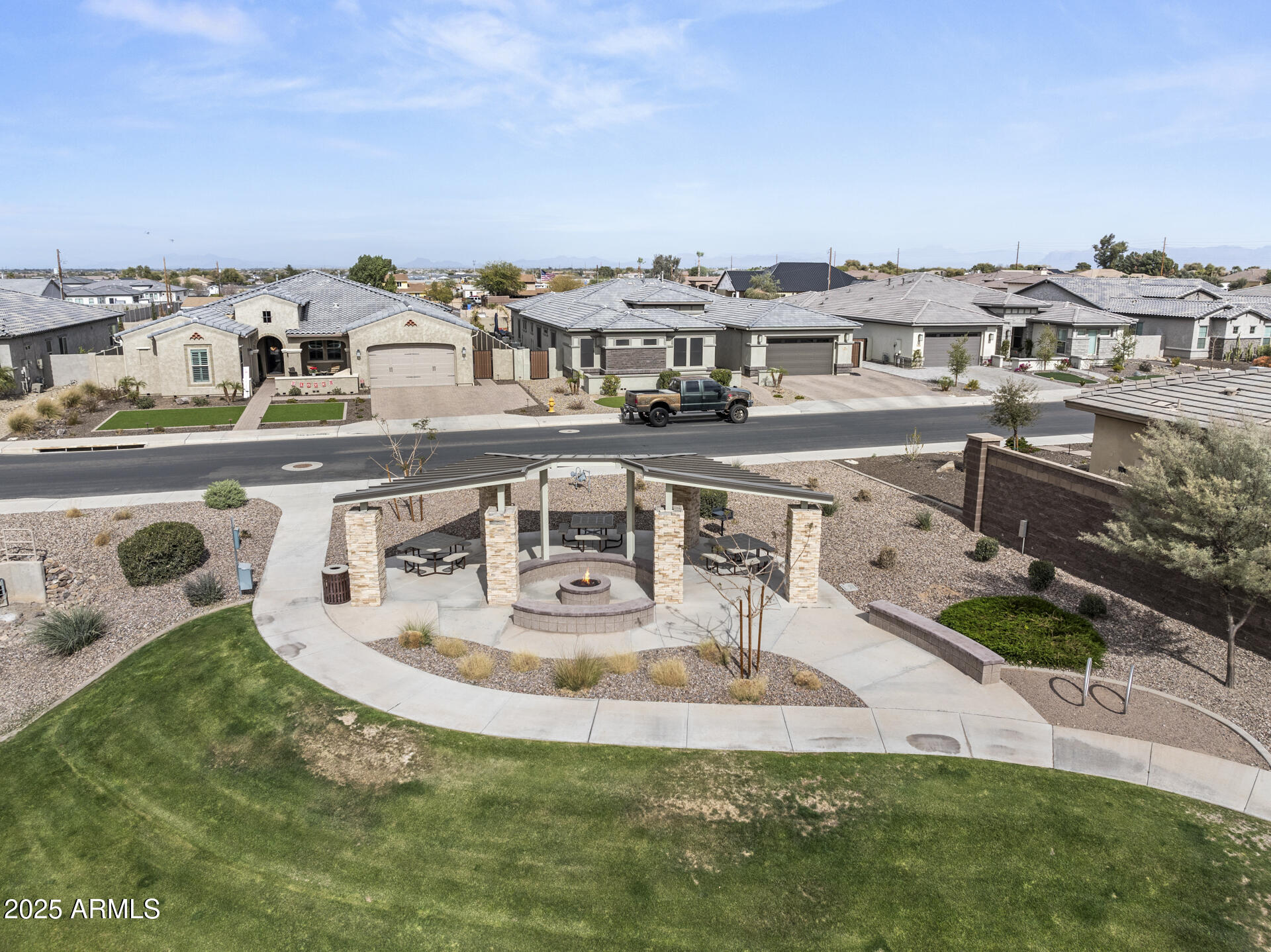 3539 E Starflower Drive