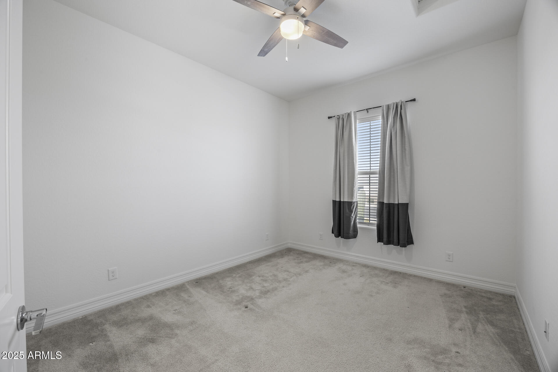 3539 E Starflower Drive