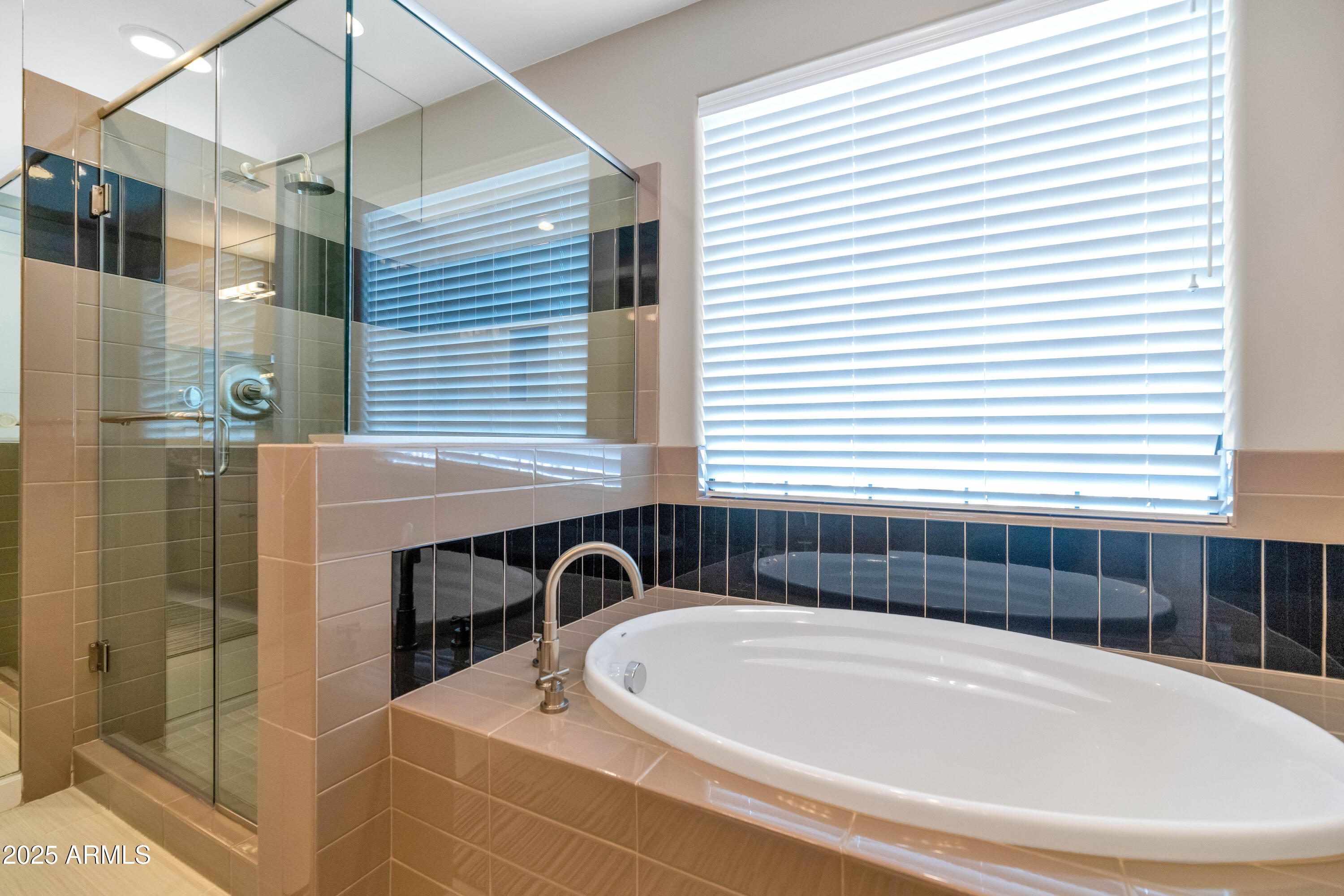 7295 N SCOTTSDALE Road # 1004