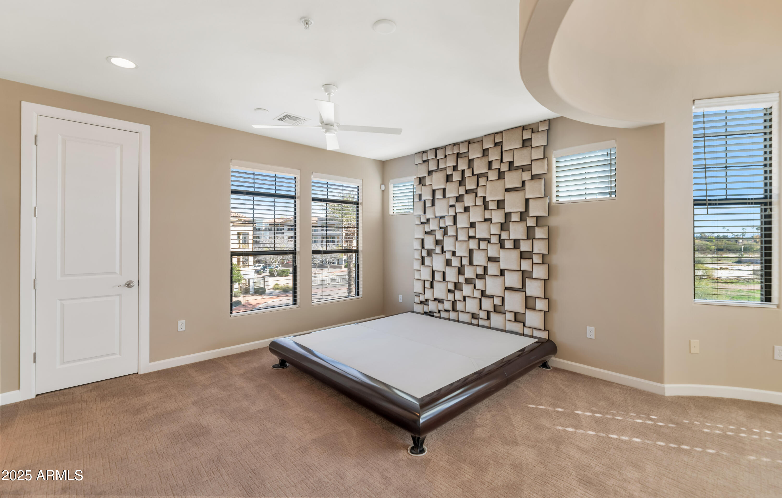 7295 N SCOTTSDALE Road # 1004