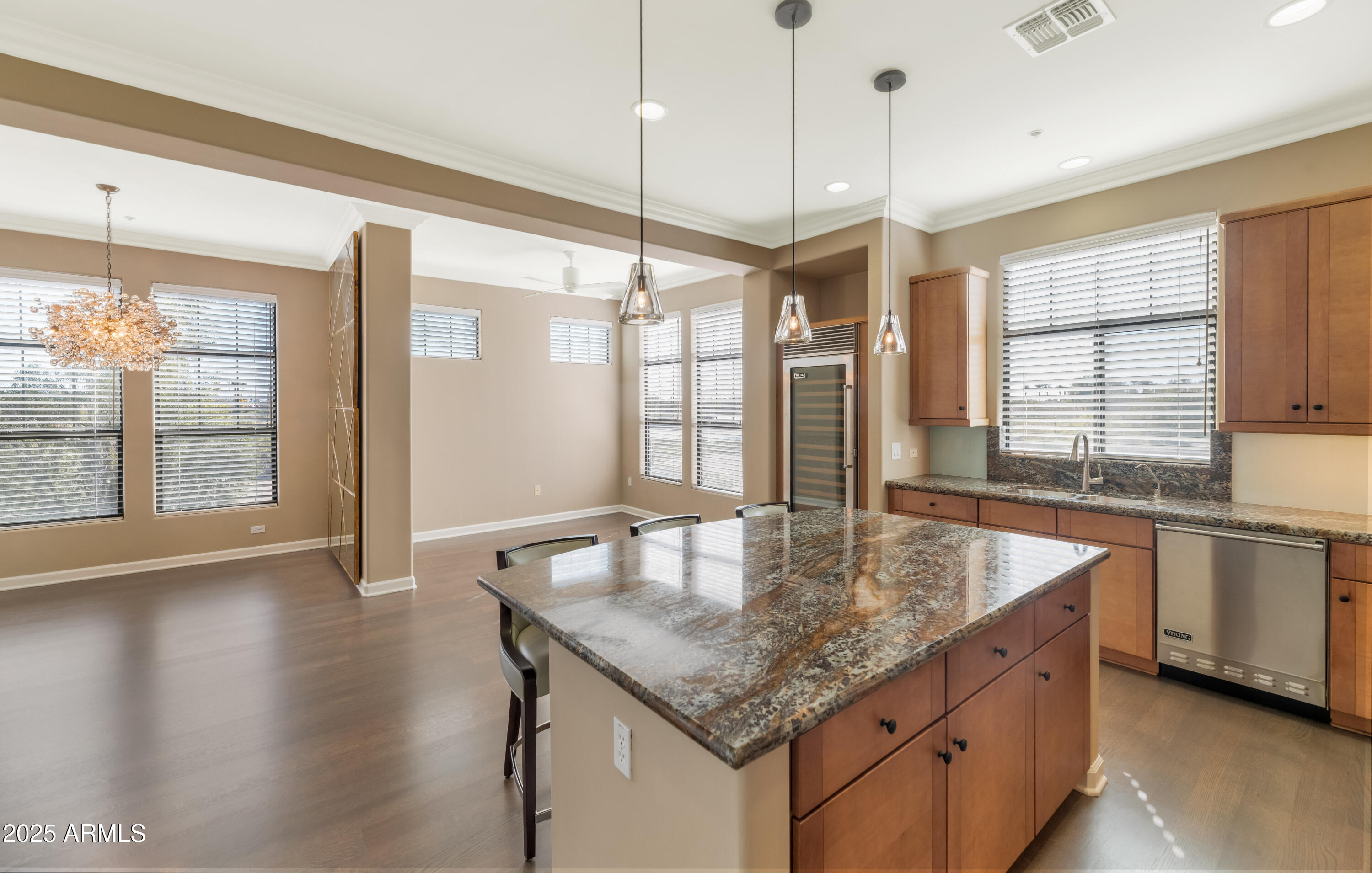 7295 N SCOTTSDALE Road # 1004