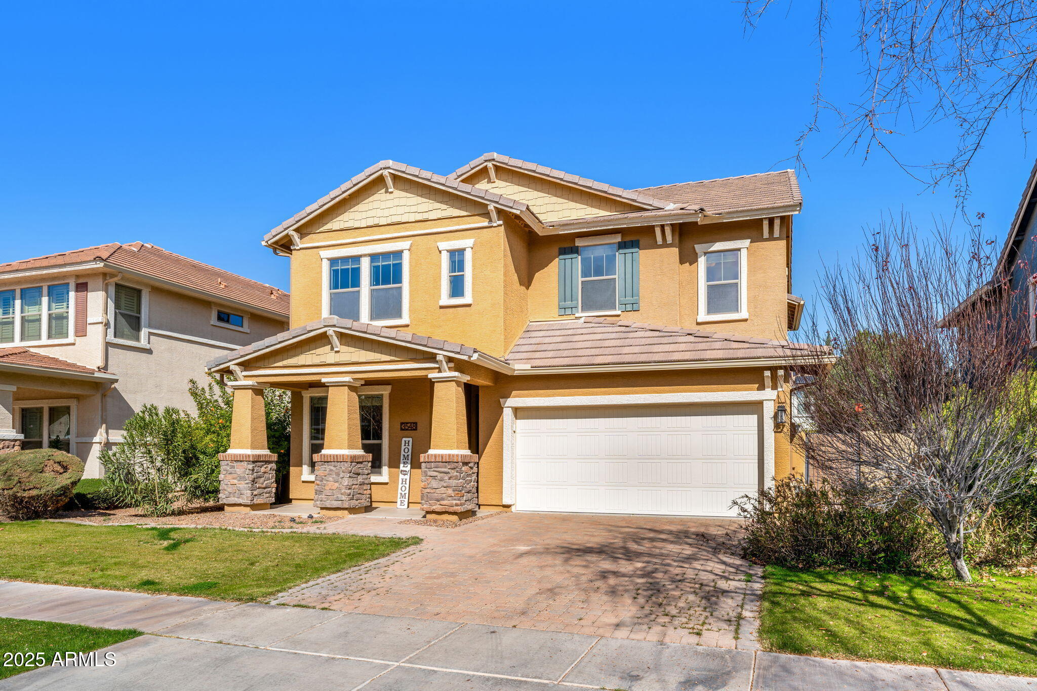 3548 E MESQUITE Street