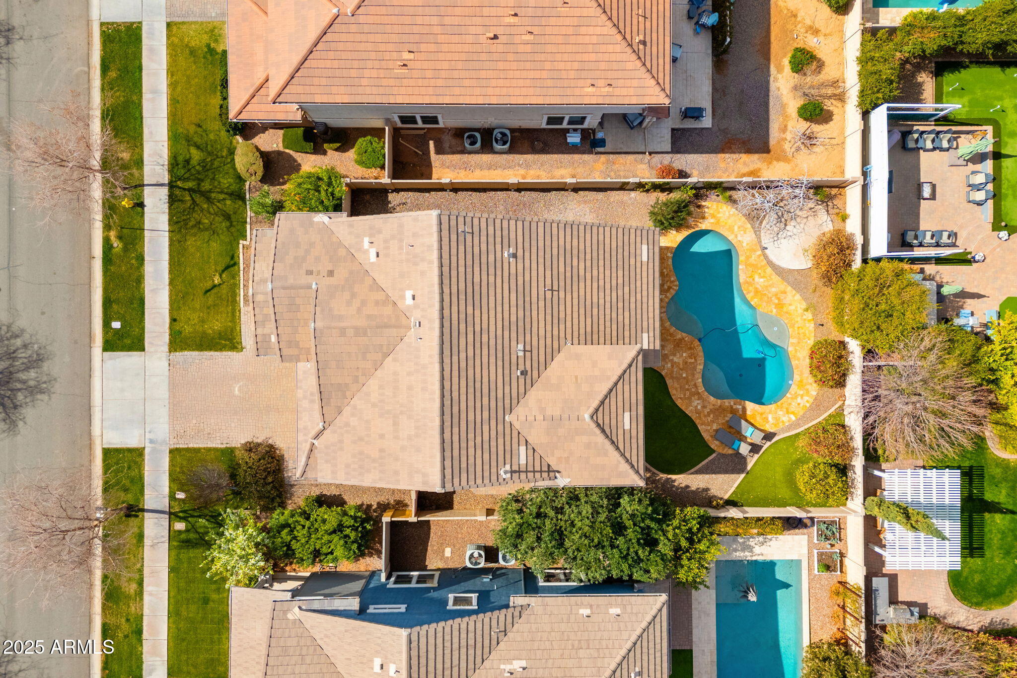 3548 E MESQUITE Street