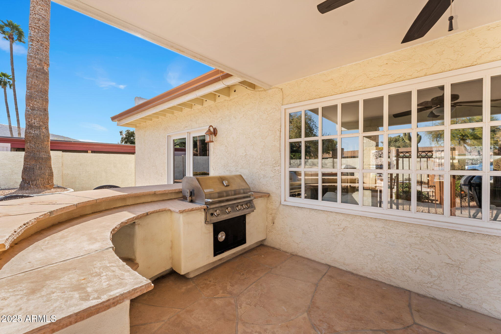 1031 W INDIAN HILLS Place