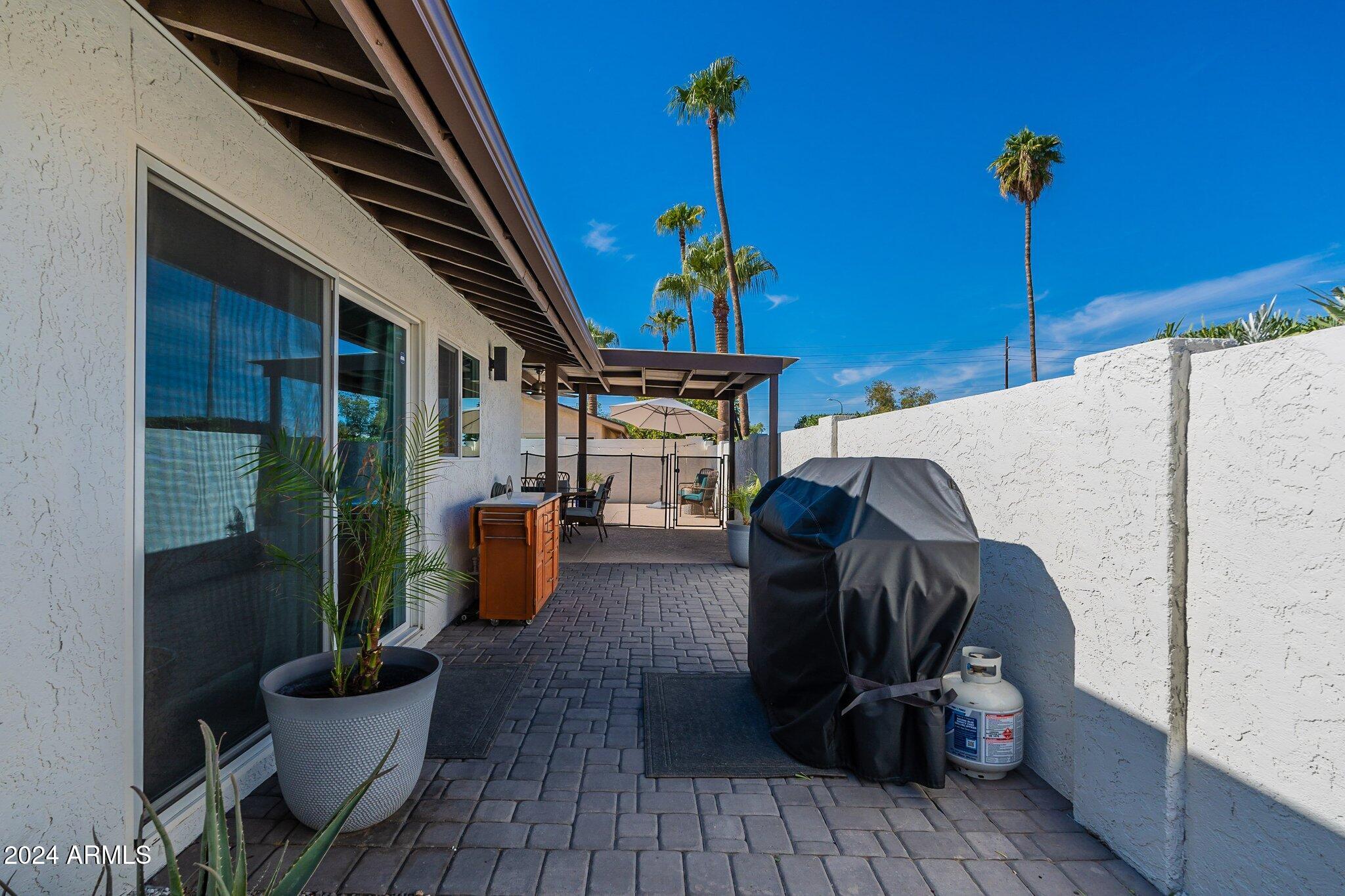 1830 N 87TH Terrace