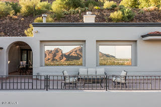 4636 E MOONLIGHT Way # 0