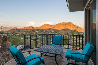 4636 E MOONLIGHT Way # 0