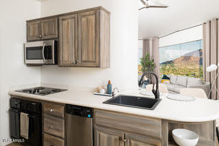 4636 E MOONLIGHT Way # 0