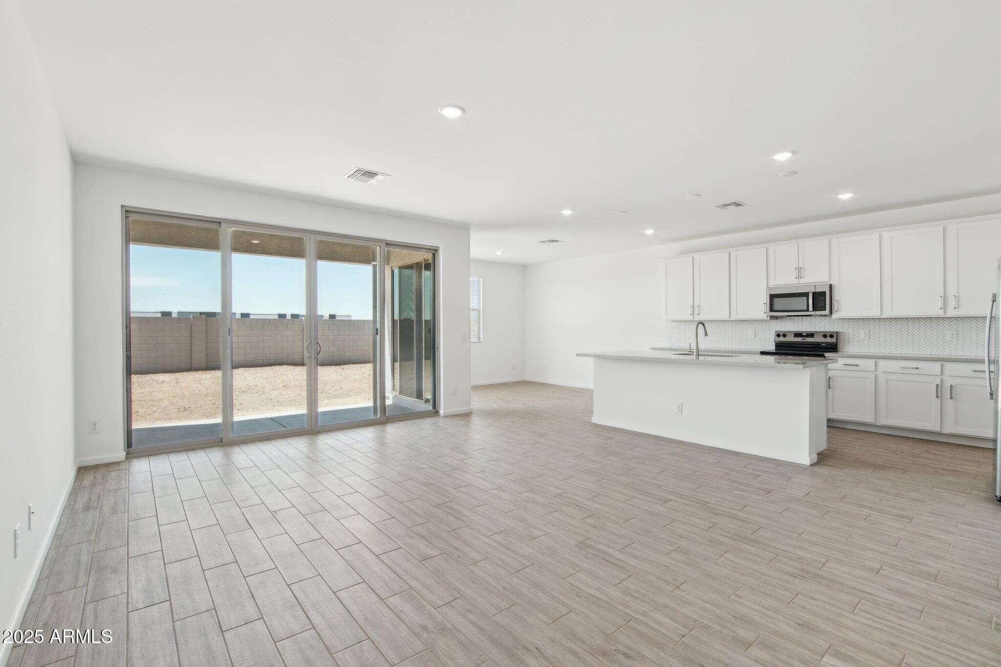 15765 W CHERYL Drive