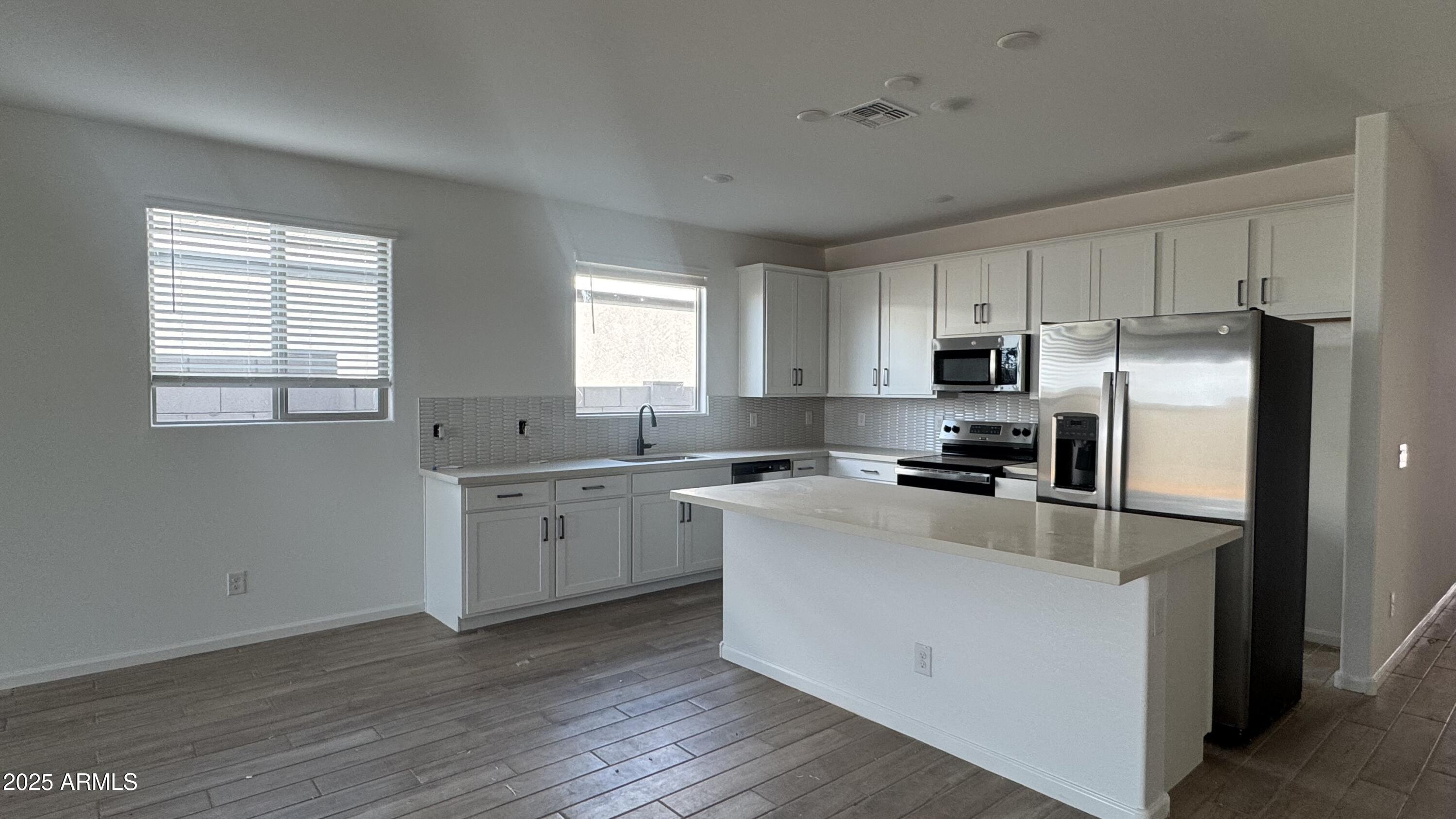 15760 W BERYL Avenue