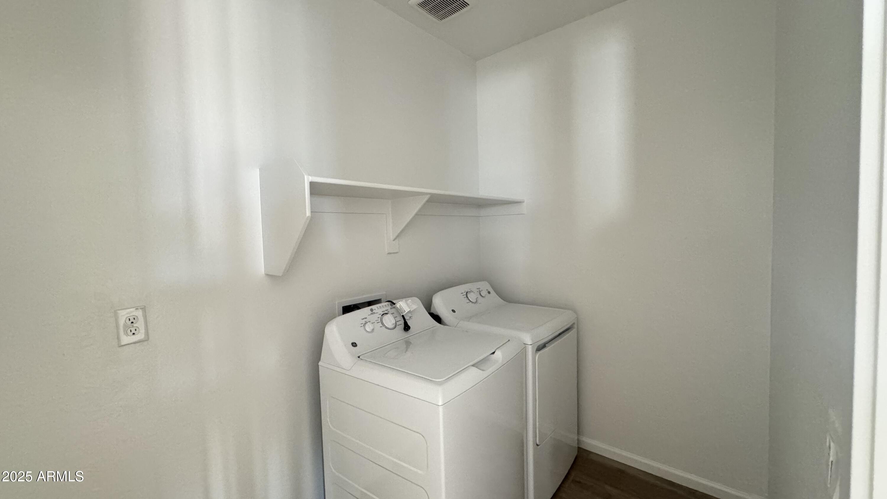 15760 W BERYL Avenue