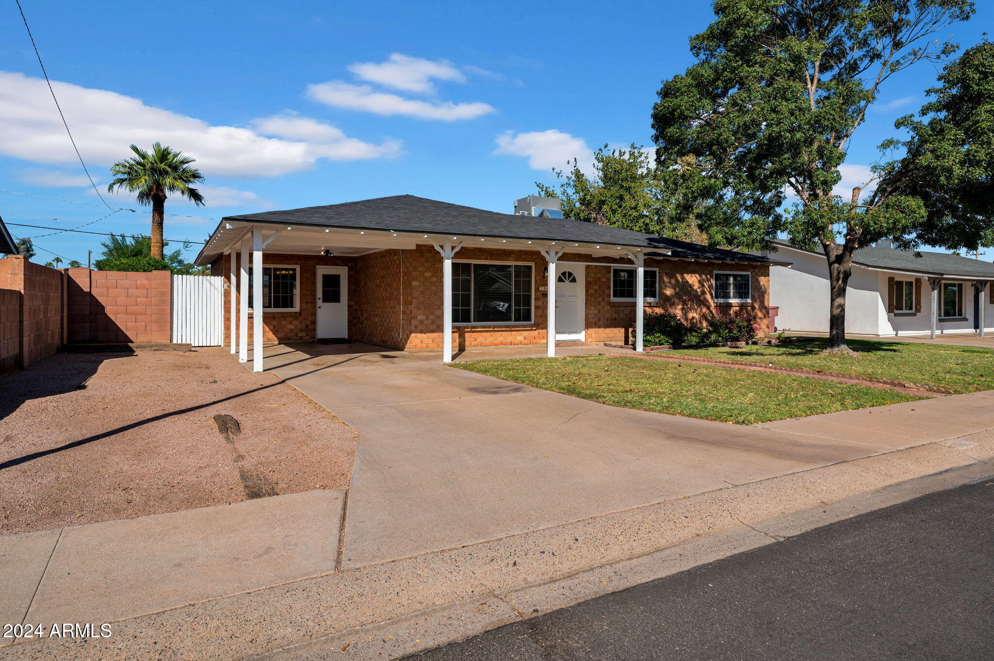 7306 E WILSHIRE Drive