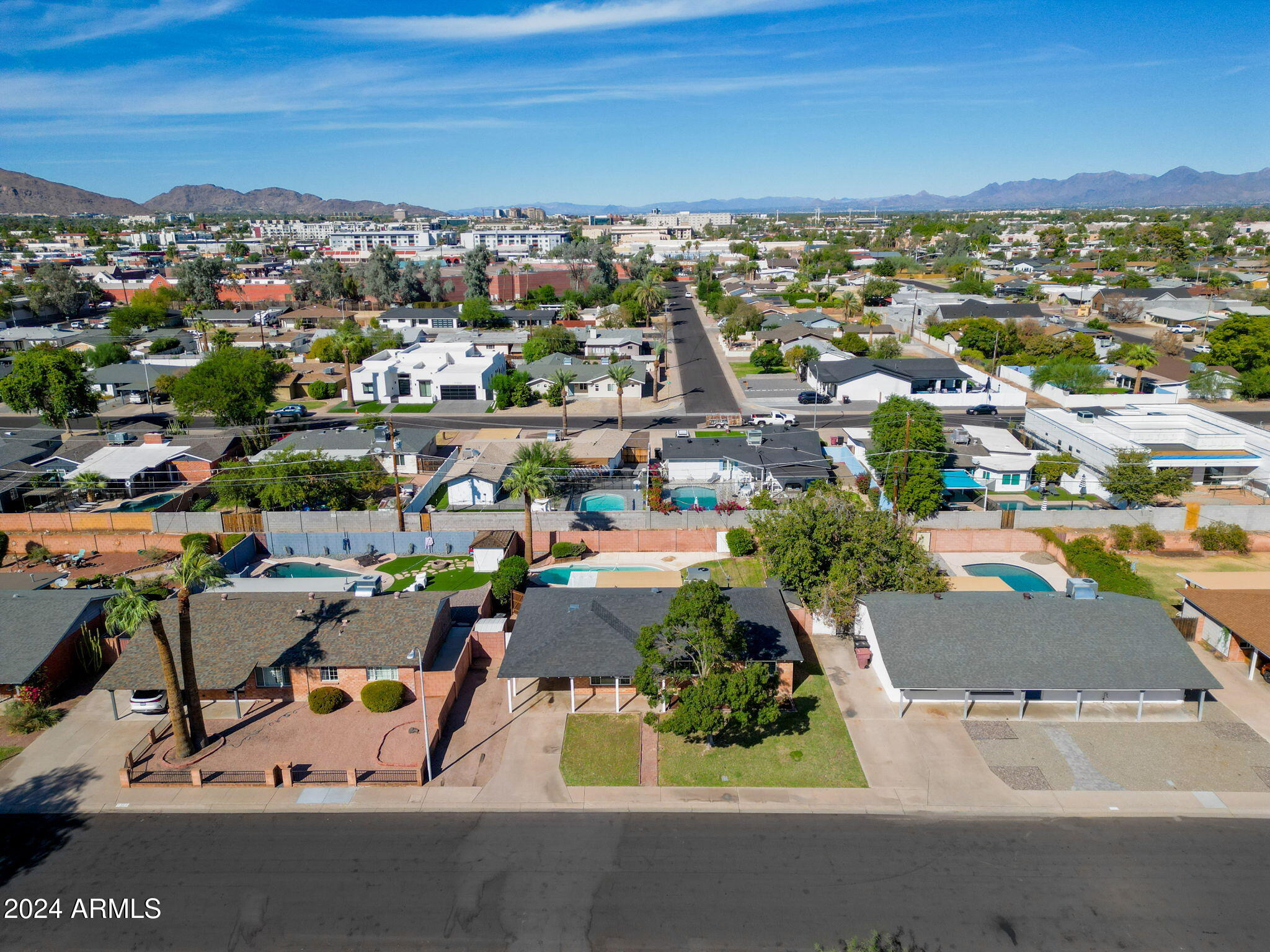 7306 E WILSHIRE Drive