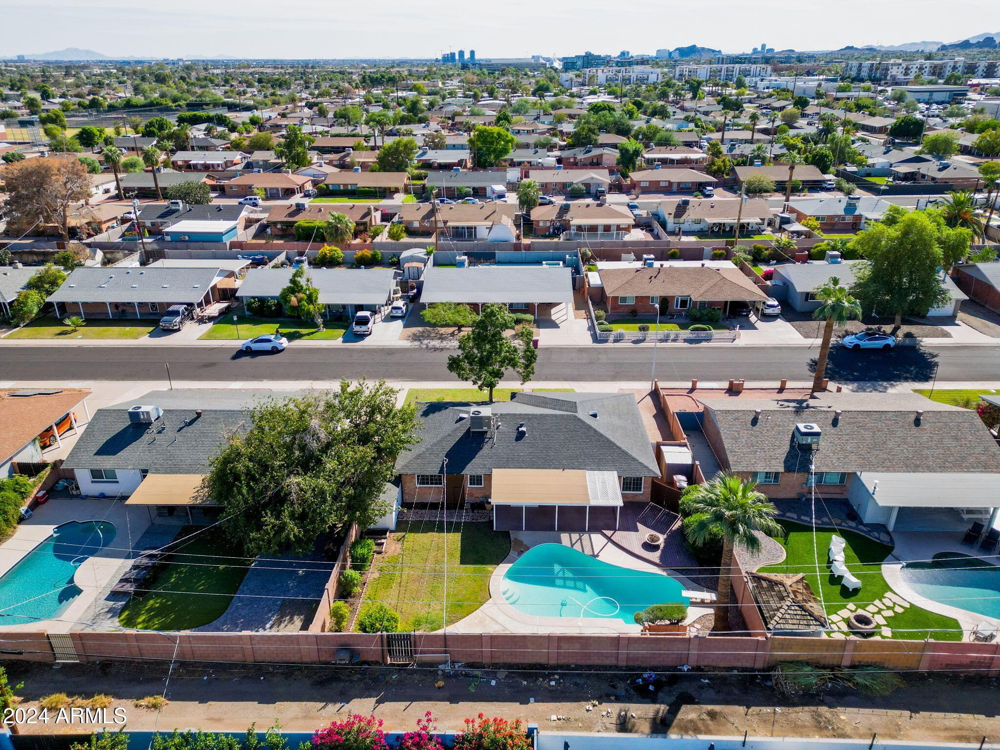 7306 E WILSHIRE Drive