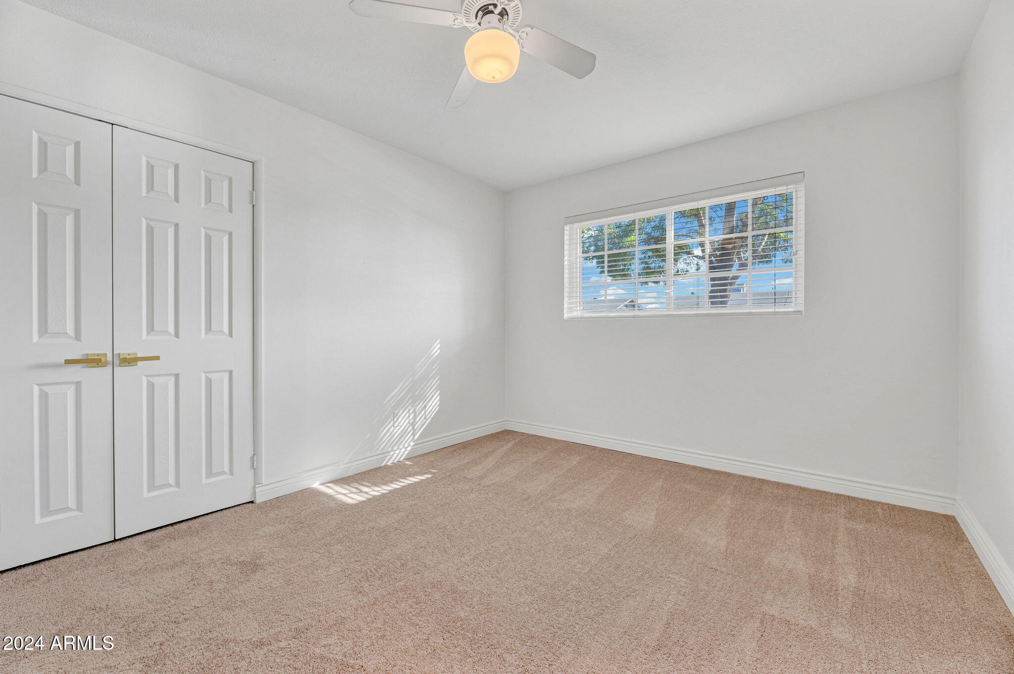 7306 E WILSHIRE Drive