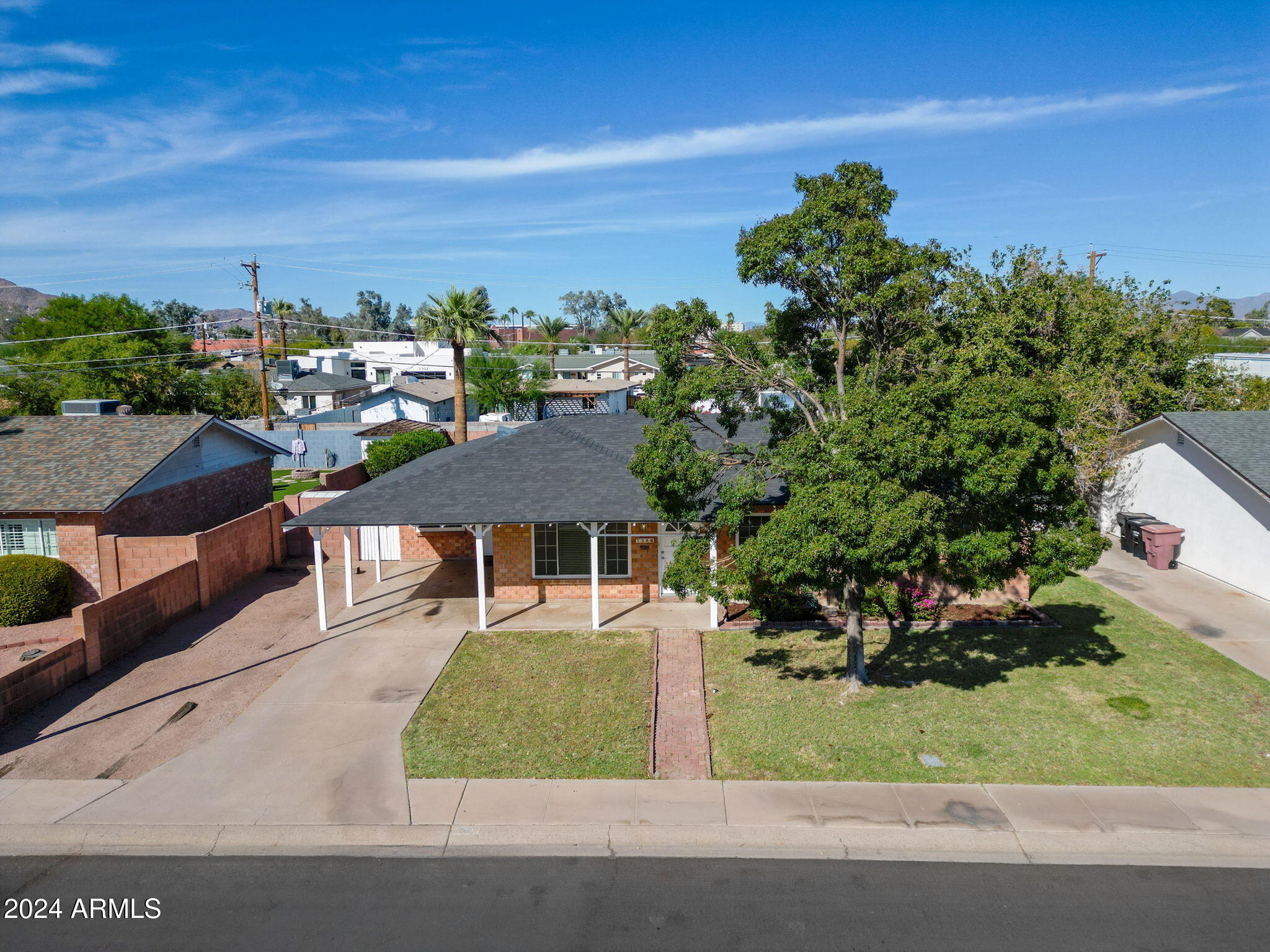 7306 E WILSHIRE Drive