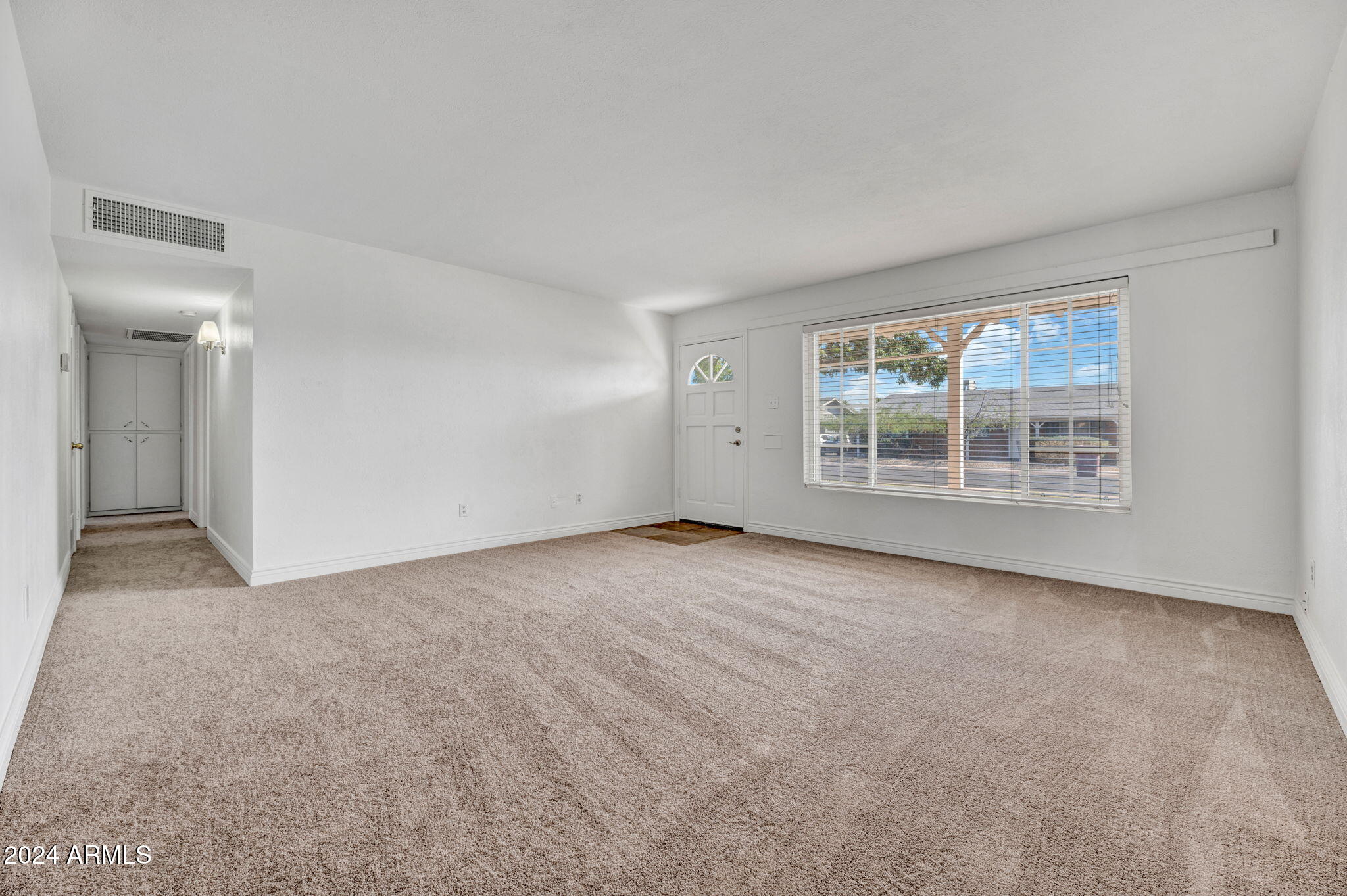 7306 E WILSHIRE Drive