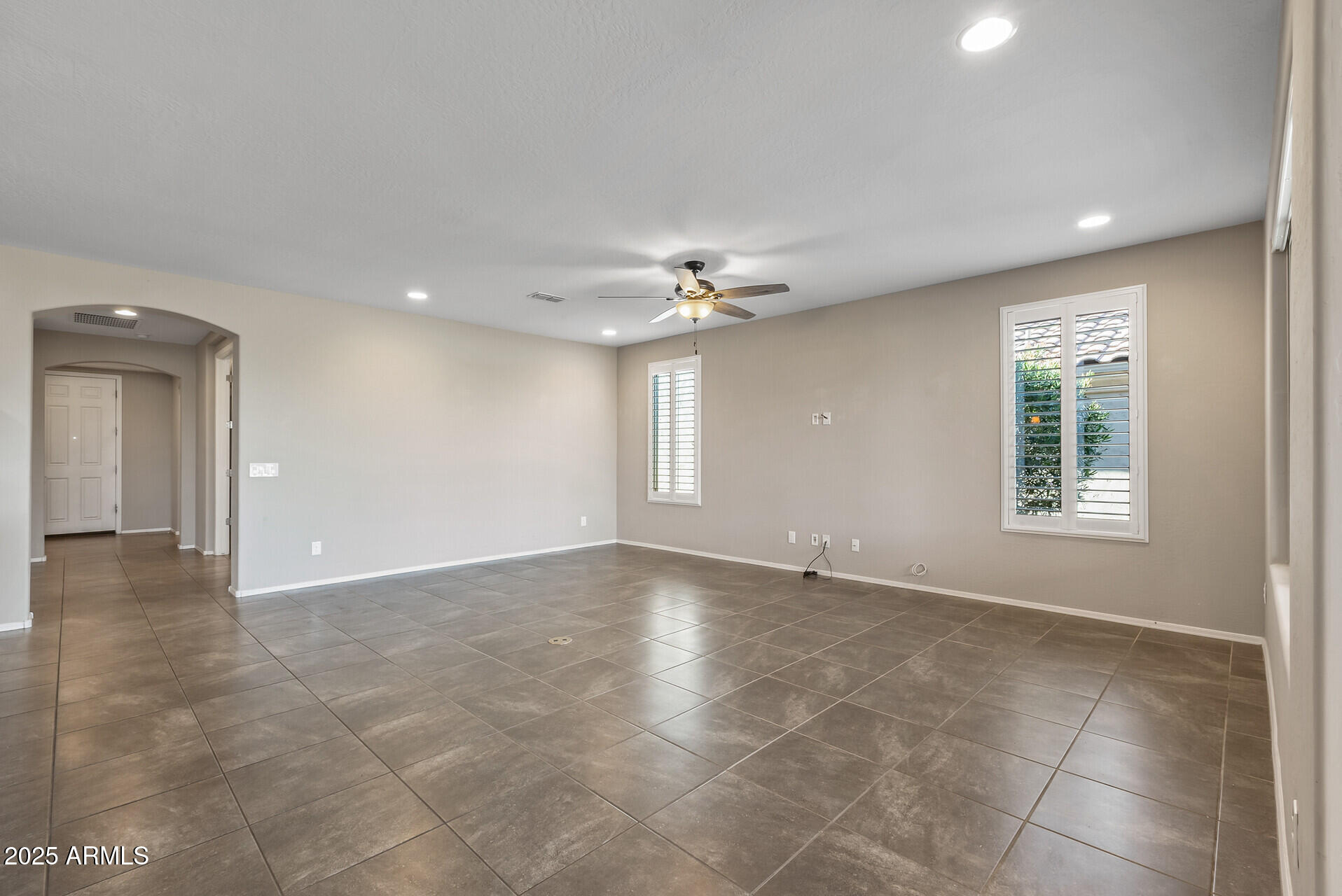 26880 W SIERRA PINTA Drive