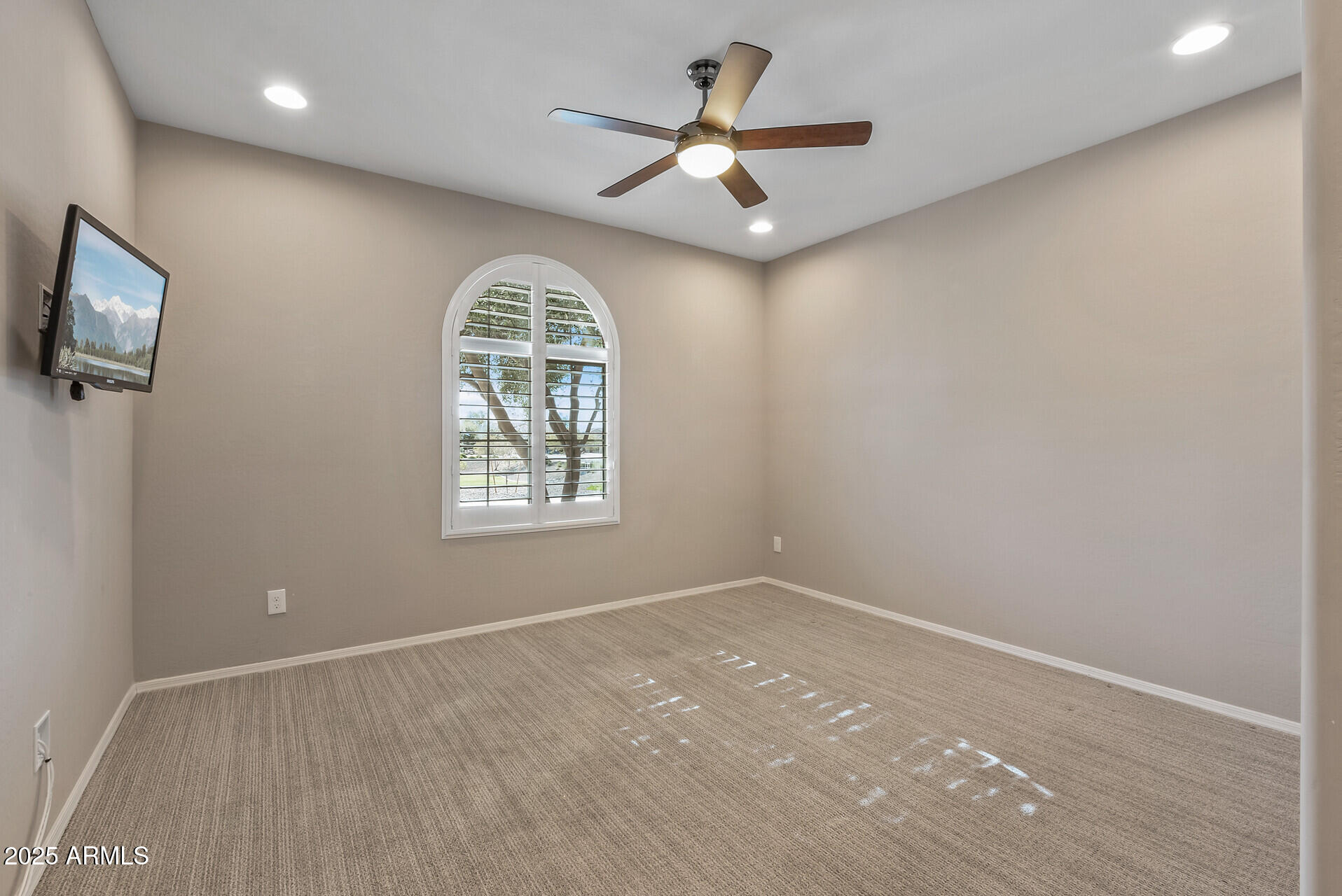 26880 W SIERRA PINTA Drive