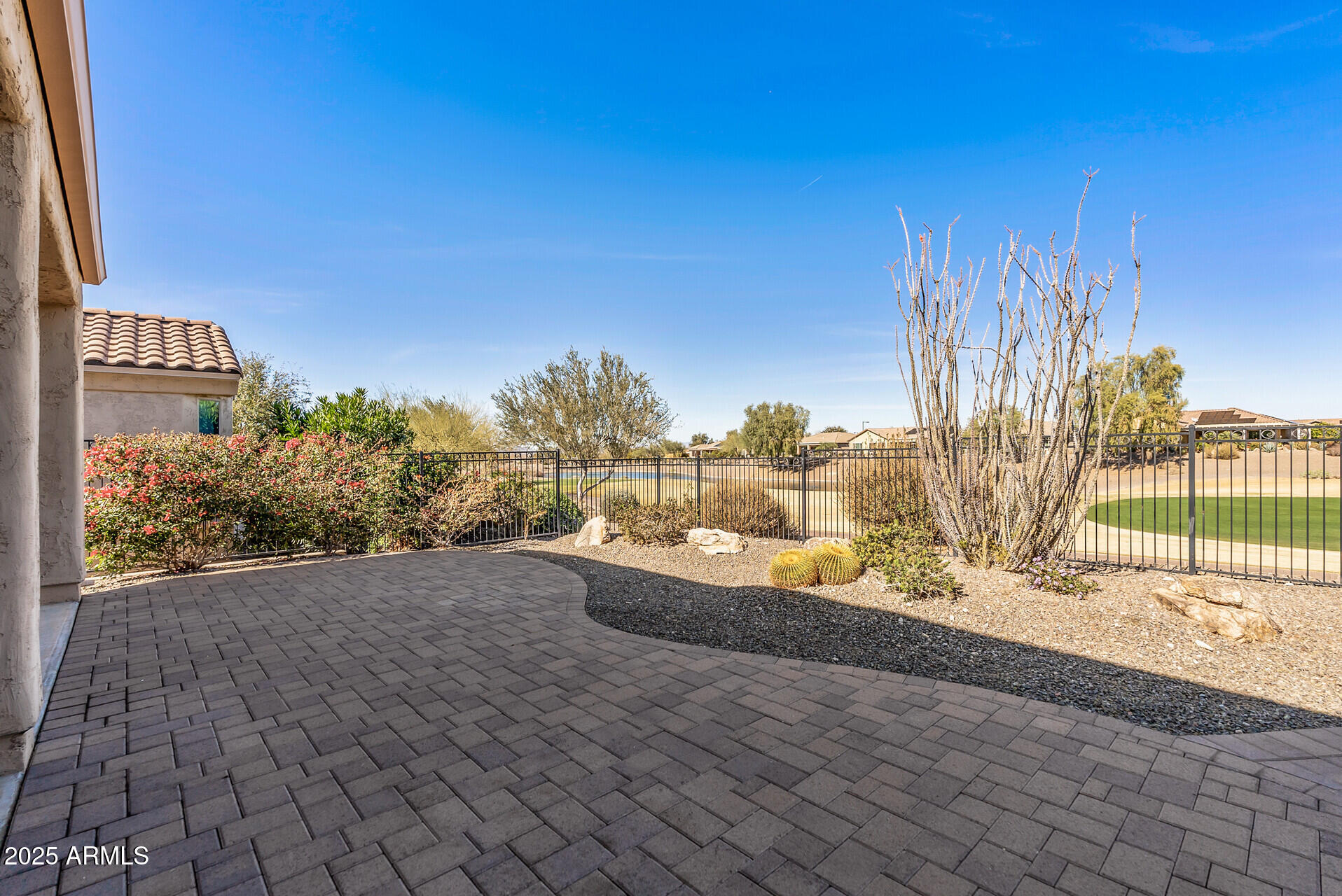 26880 W SIERRA PINTA Drive