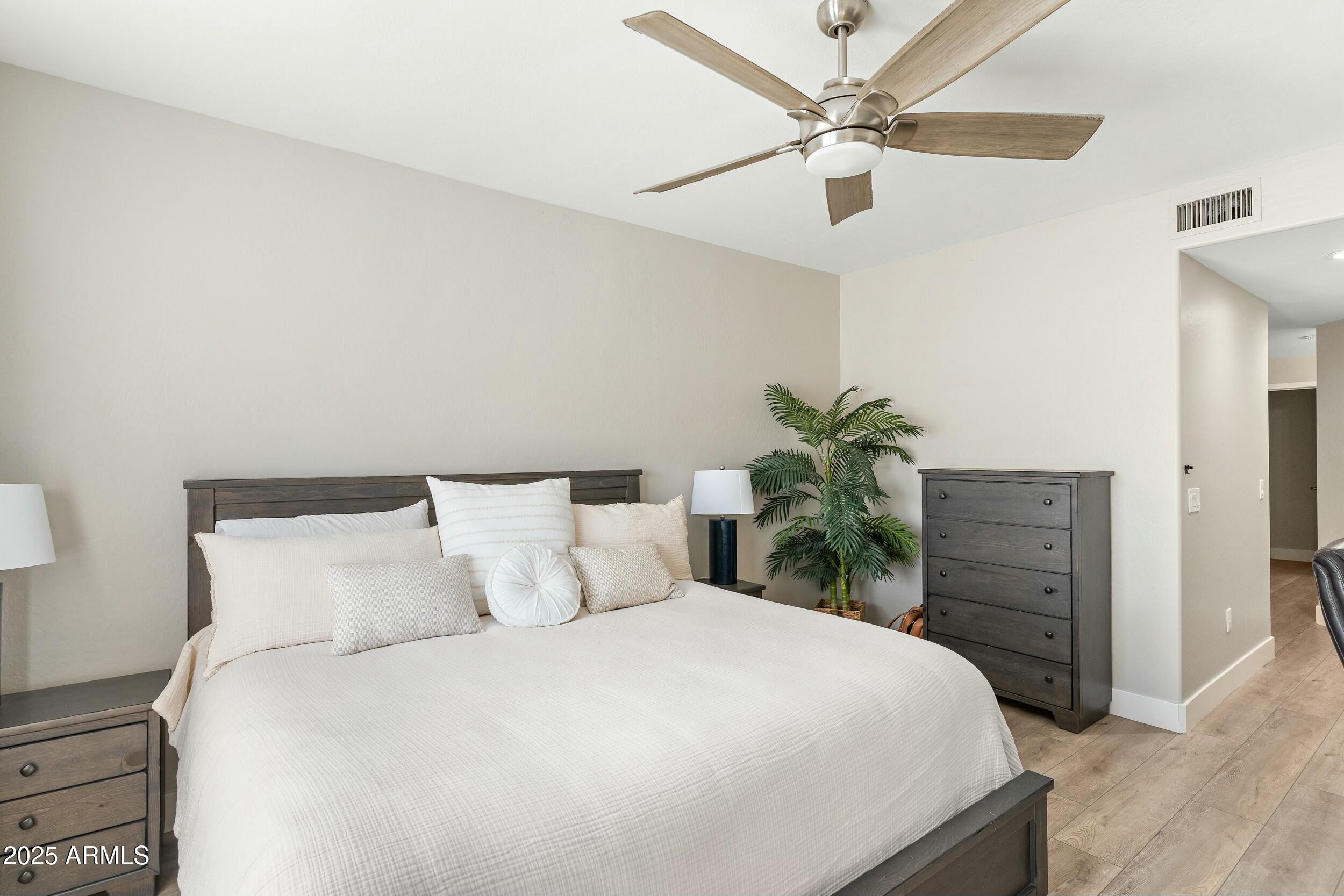 19700 N 76TH Street # 1008