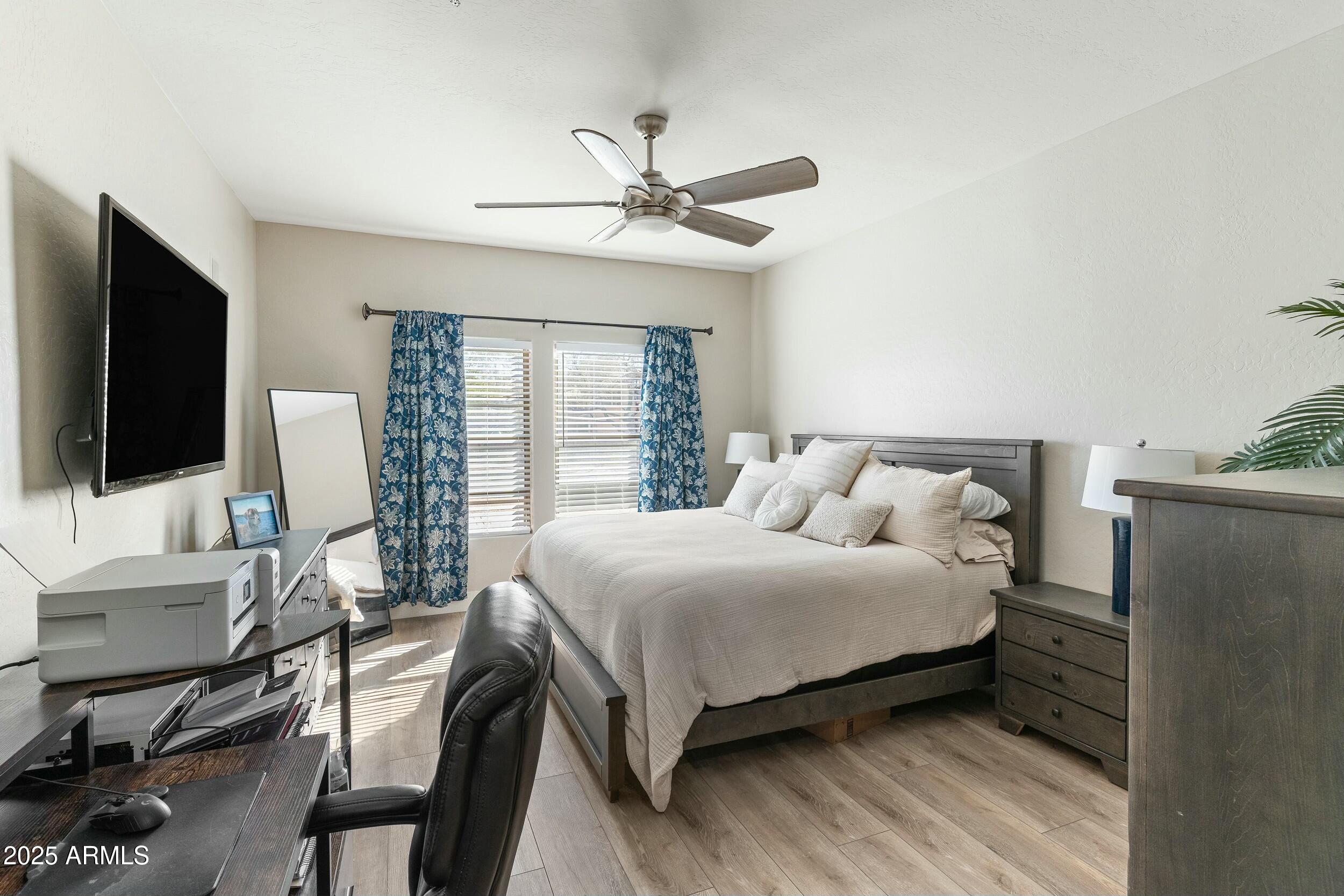 19700 N 76TH Street # 1008